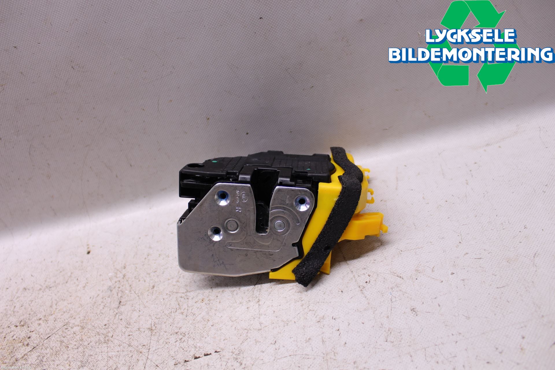 Kia CEED 12-18 Låskista-Dörrlås