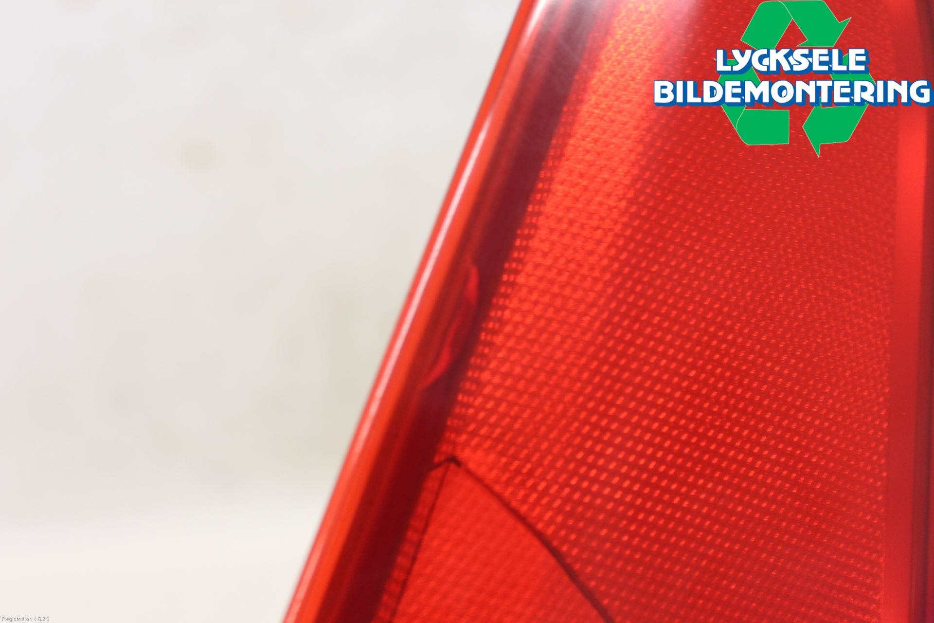 Ford FOCUS 15-18 Bakljus Höger