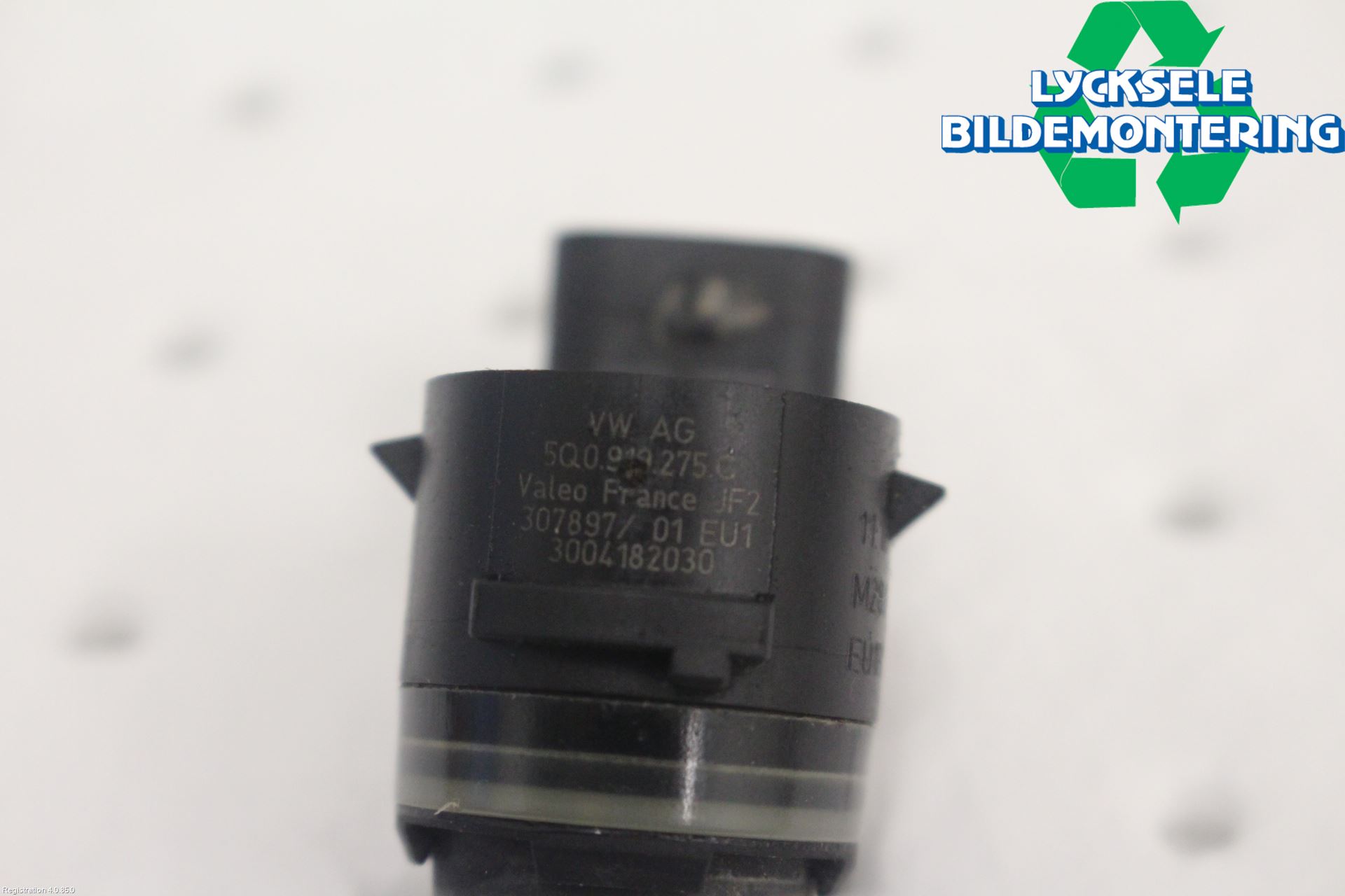 Skoda SUPERB 16-24 Parkeringshjälp Backsensor