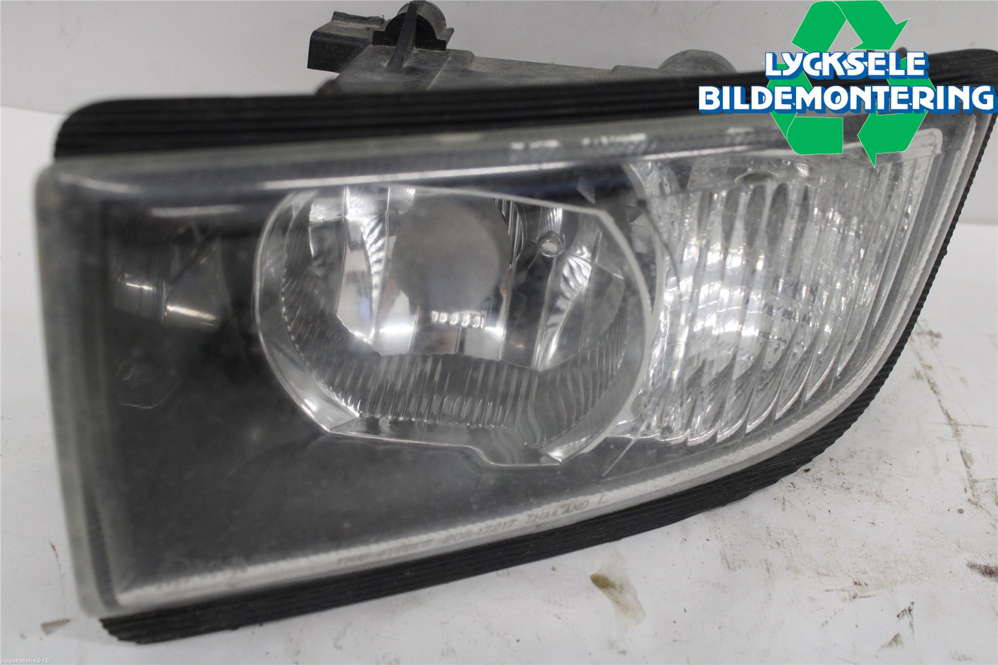 Isuzu D-MAX Dimljus-Varselljus Fram