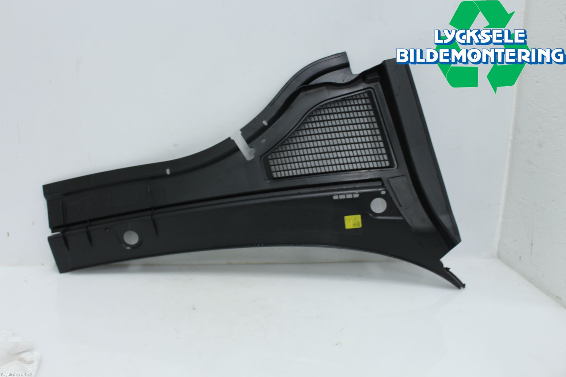 Volkswagen VW PASSAT 24- Torpedplåt-Torpedplast