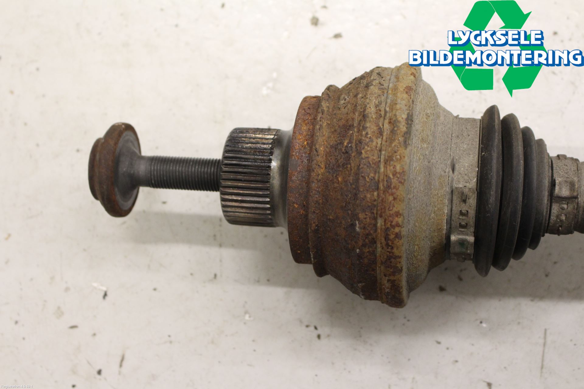Audi A8/S8 4H 10-17 Drivaxel Bak Höger