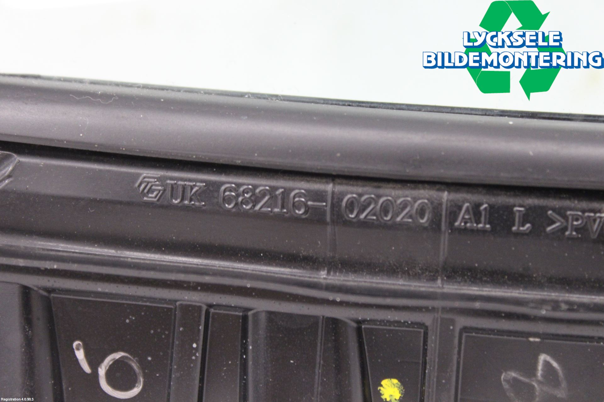 Toyota COROLLA 19- Dörruta Fram Lilla Vä