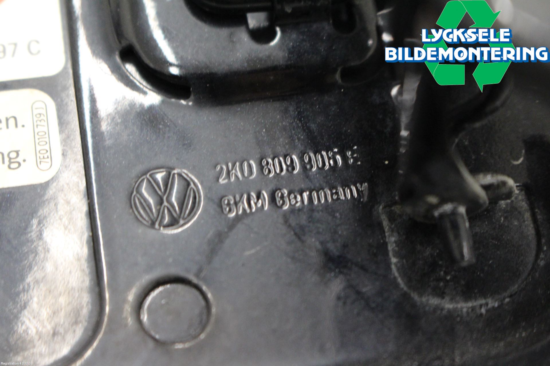 Volkswagen VW CADDY 11-15 Tanklucka