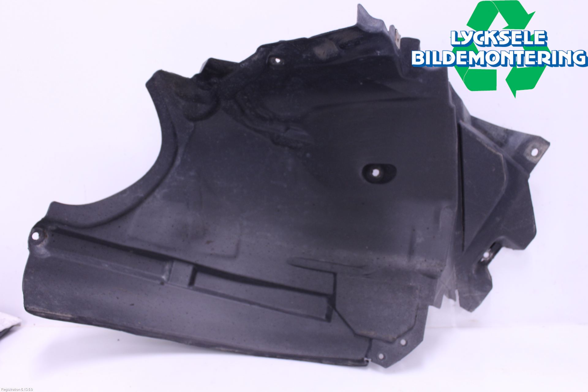 Mercedes-Benz MB E-KLASS (W212) 09-16 Skärm Inner