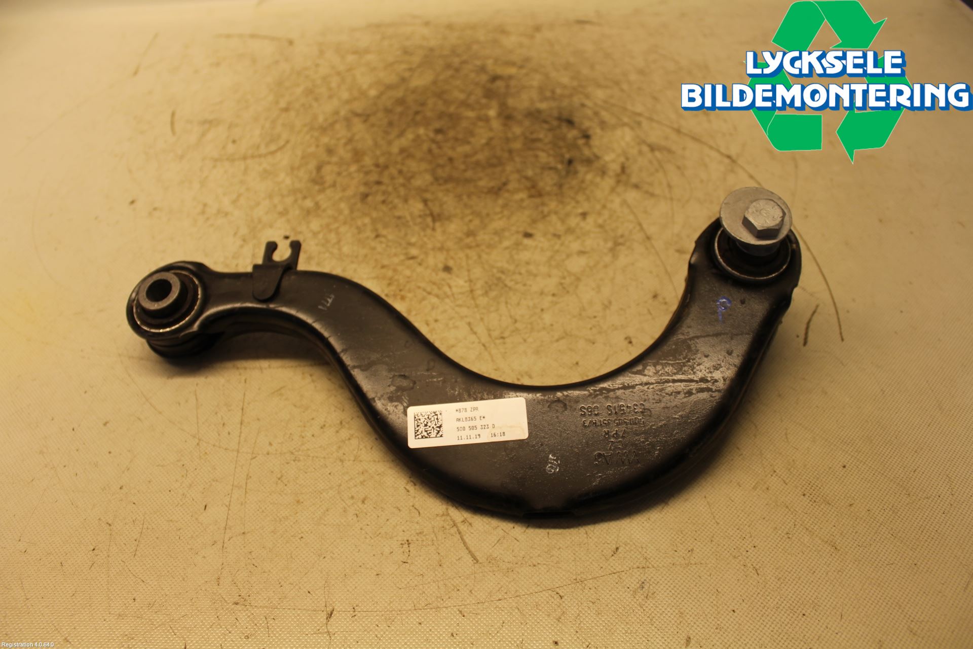 Volkswagen VW TIGUAN 16-24 Bärarm Bak Höger