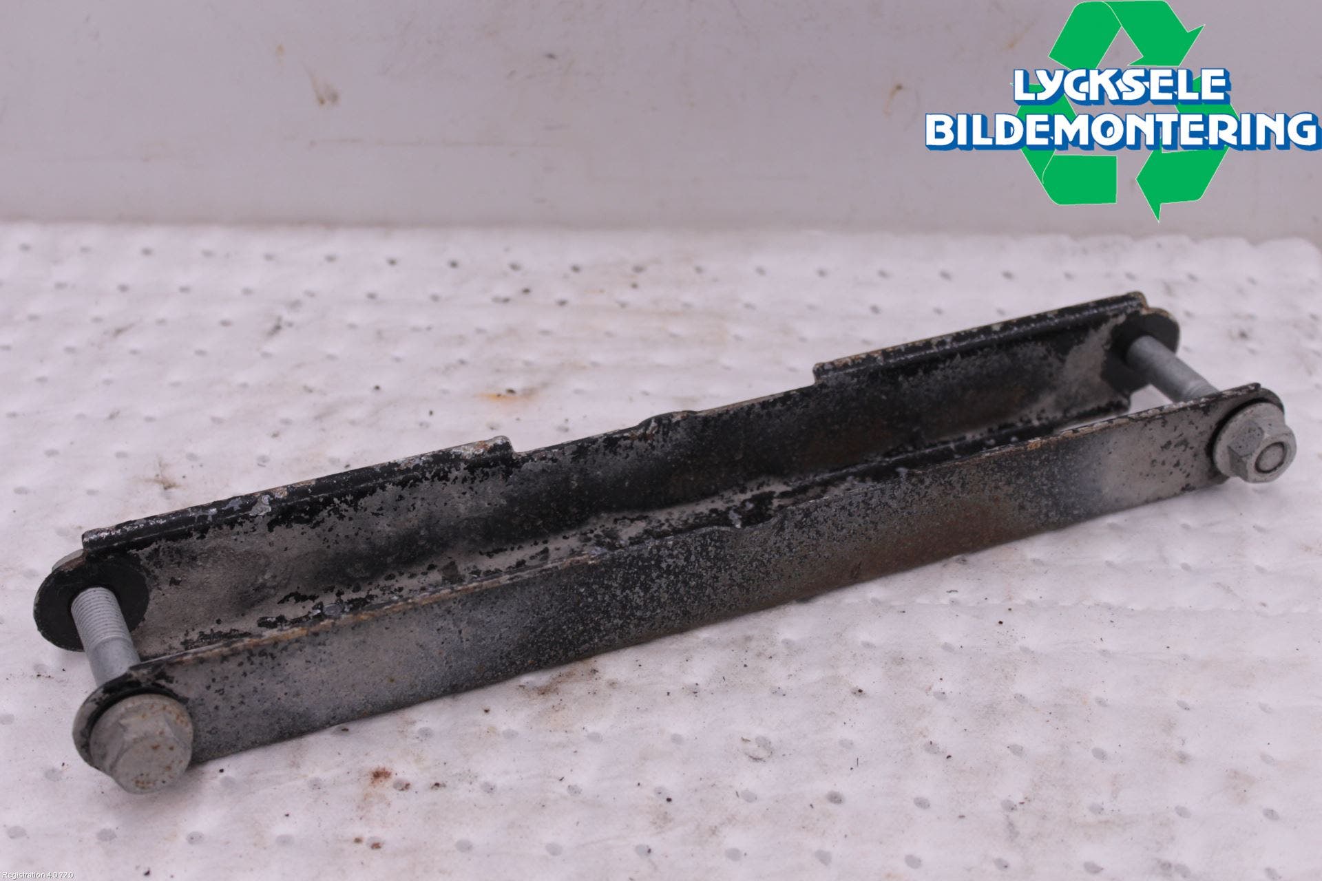 BMW X1 E84 10-15 Bärarm Bak Höger