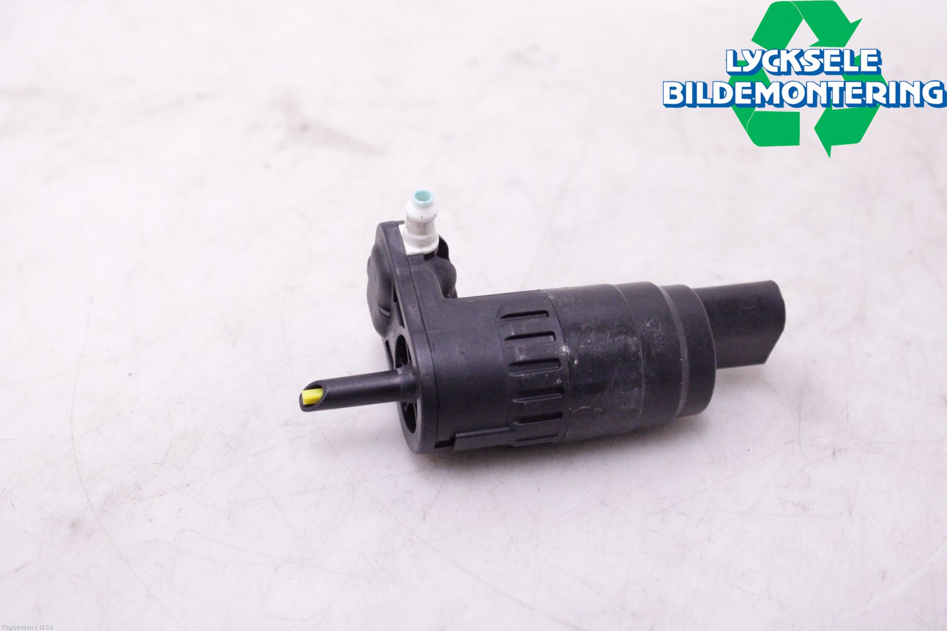 Audi Q3 8U 12-18 Spolarpump Vindruta