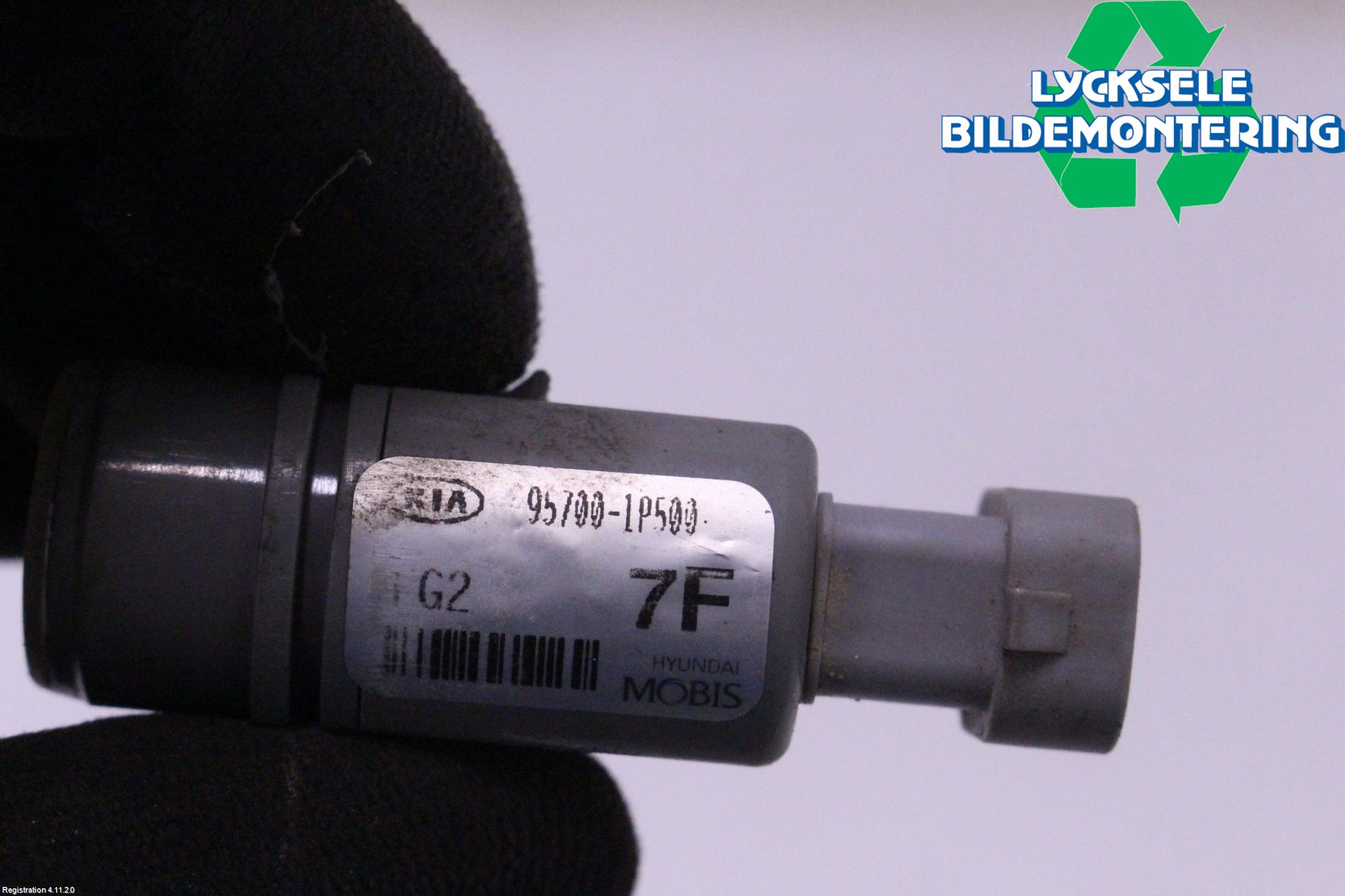 Kia VENGA 10-19 Parkeringshjälp Backsensor