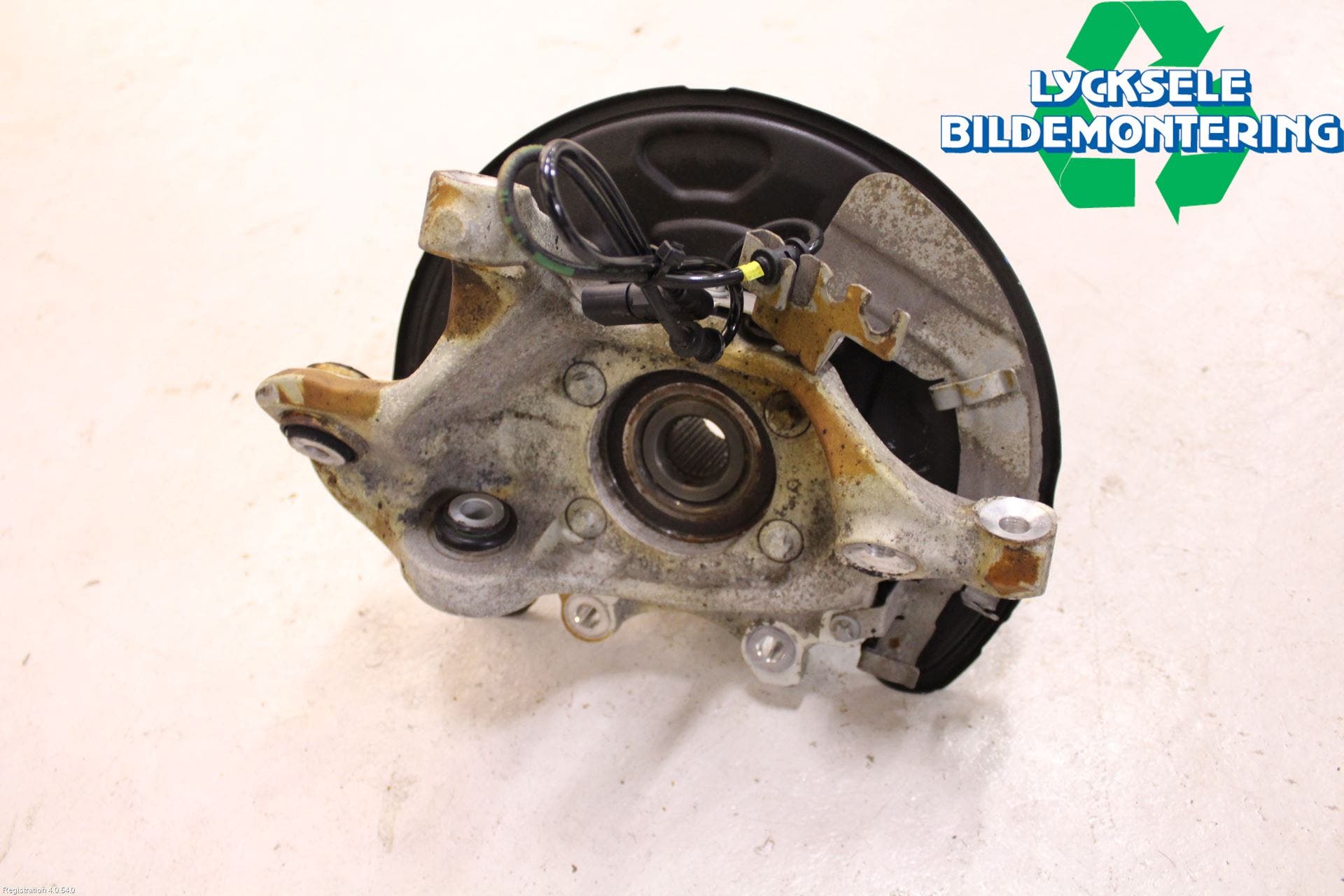 MB GLC-KLASS (X253/C253) 15-22 Hjullagerhus-Spindel Hö B