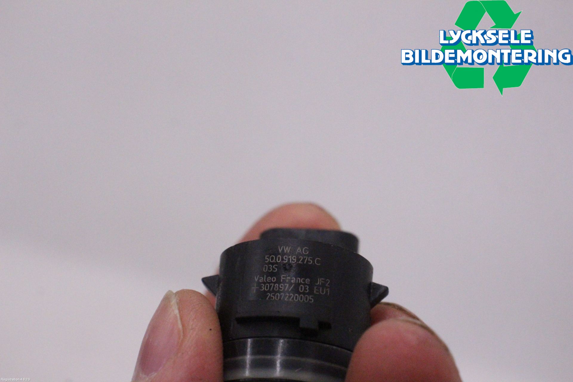 Volkswagen VW T-ROC 18- Parkeringshjälp Backsensor