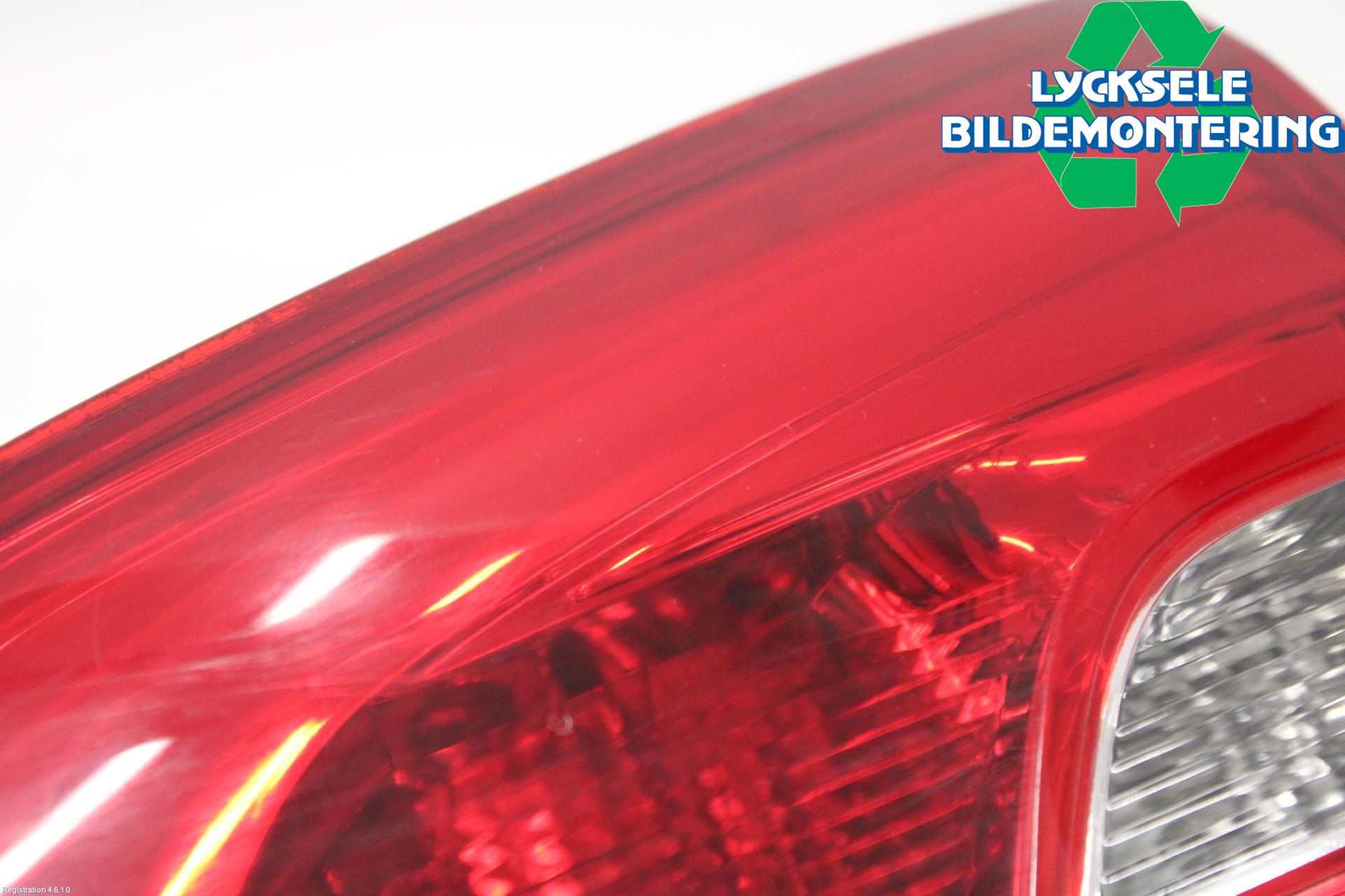Peugeot 308 14-21 Bakljus Lucka Hö
