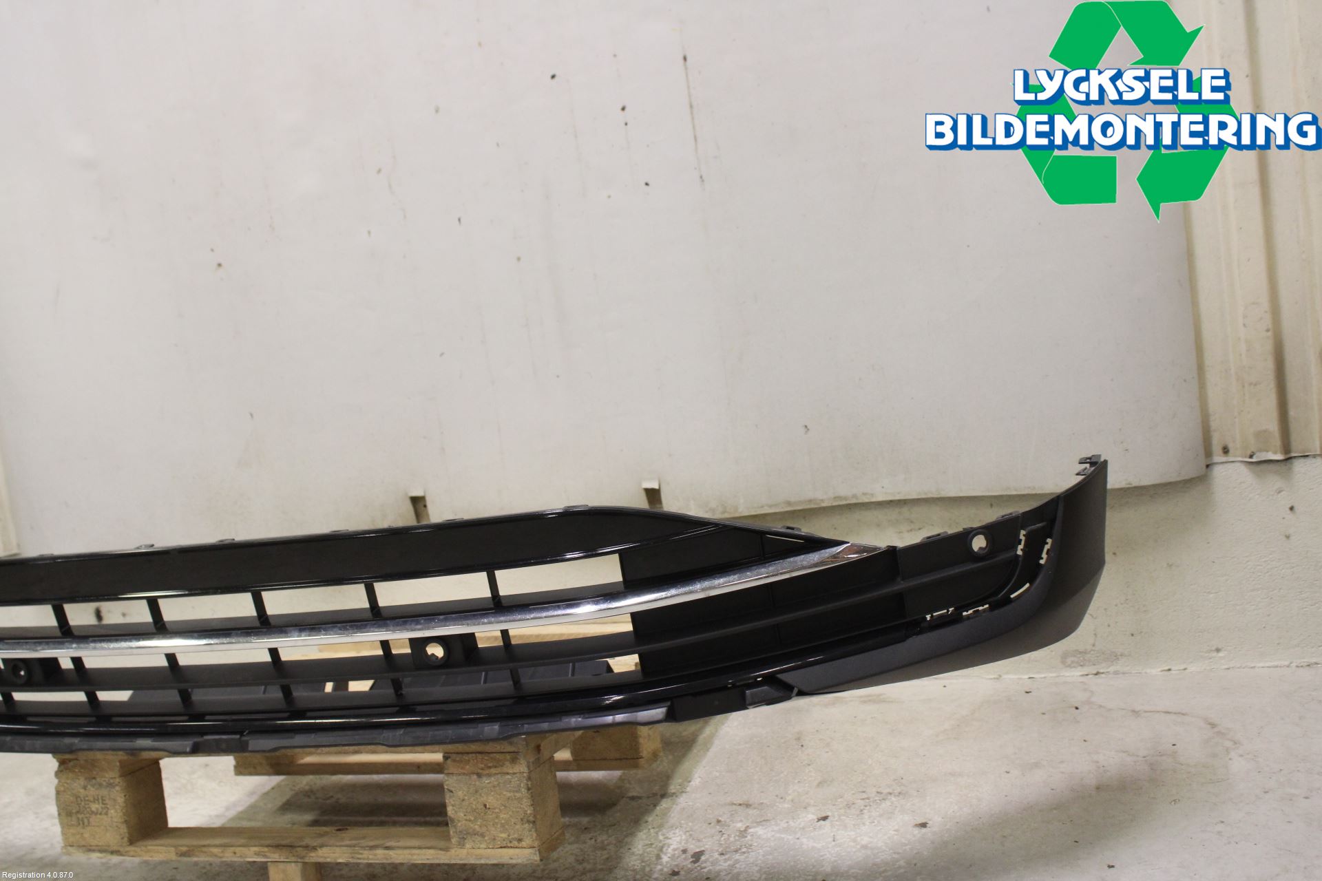 Volkswagen VW TIGUAN 16-24 Spoiler Fram