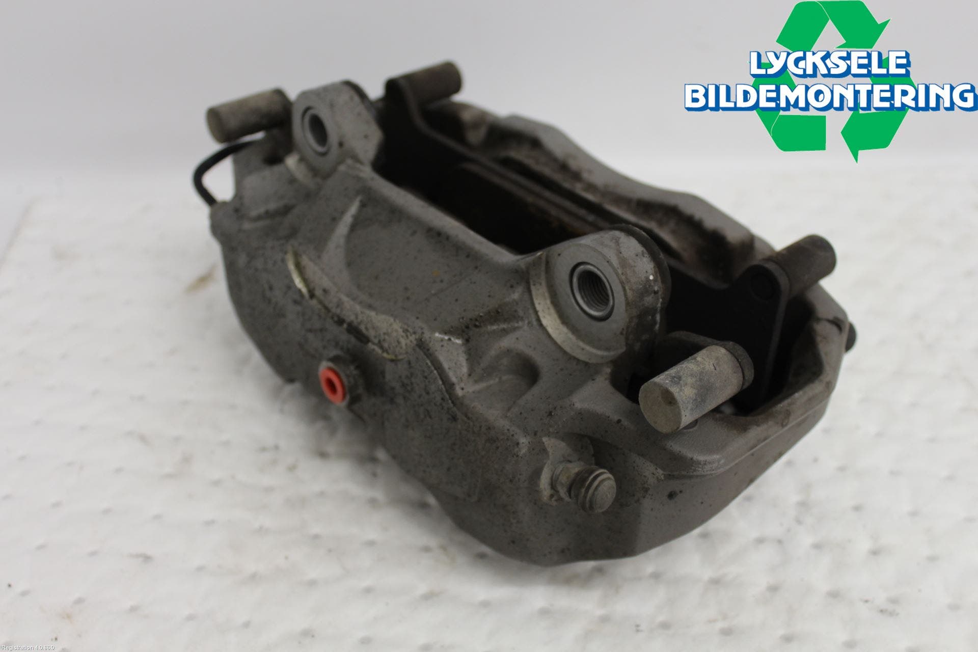 Audi A4/S4 B9 16-19 Bromsok Fram Höger