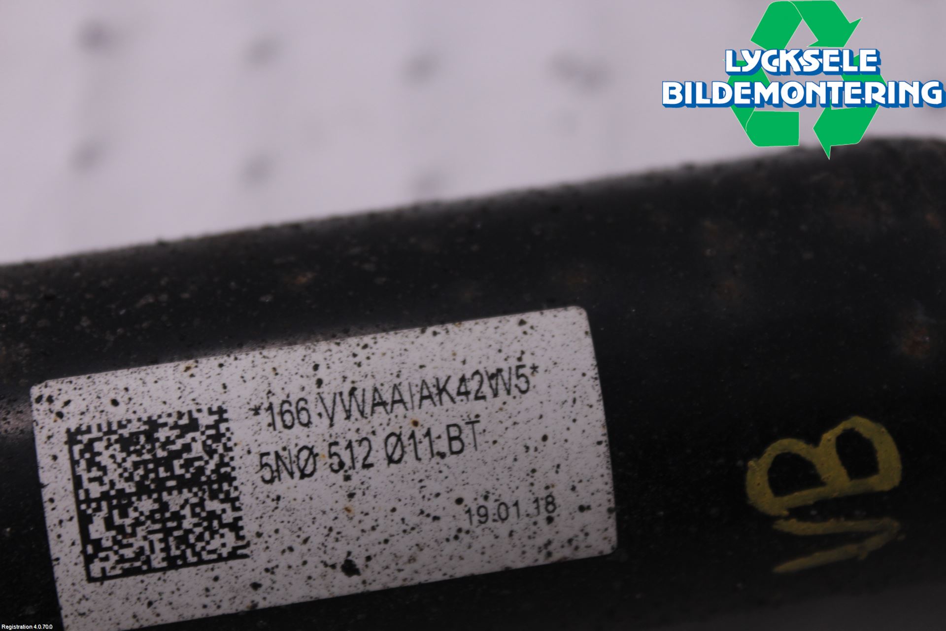 Audi Q3 8U 12-18 Stötdämpare Bak