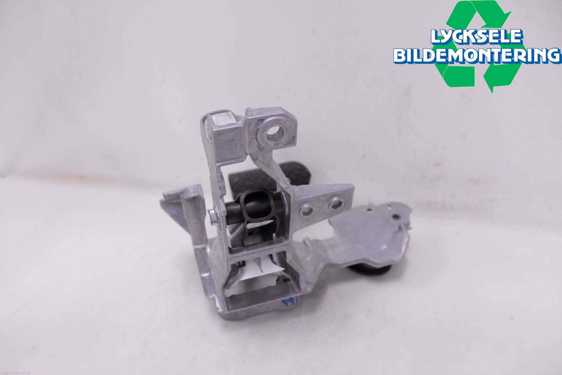 Audi A4/S4 B9 20- Bromspedal