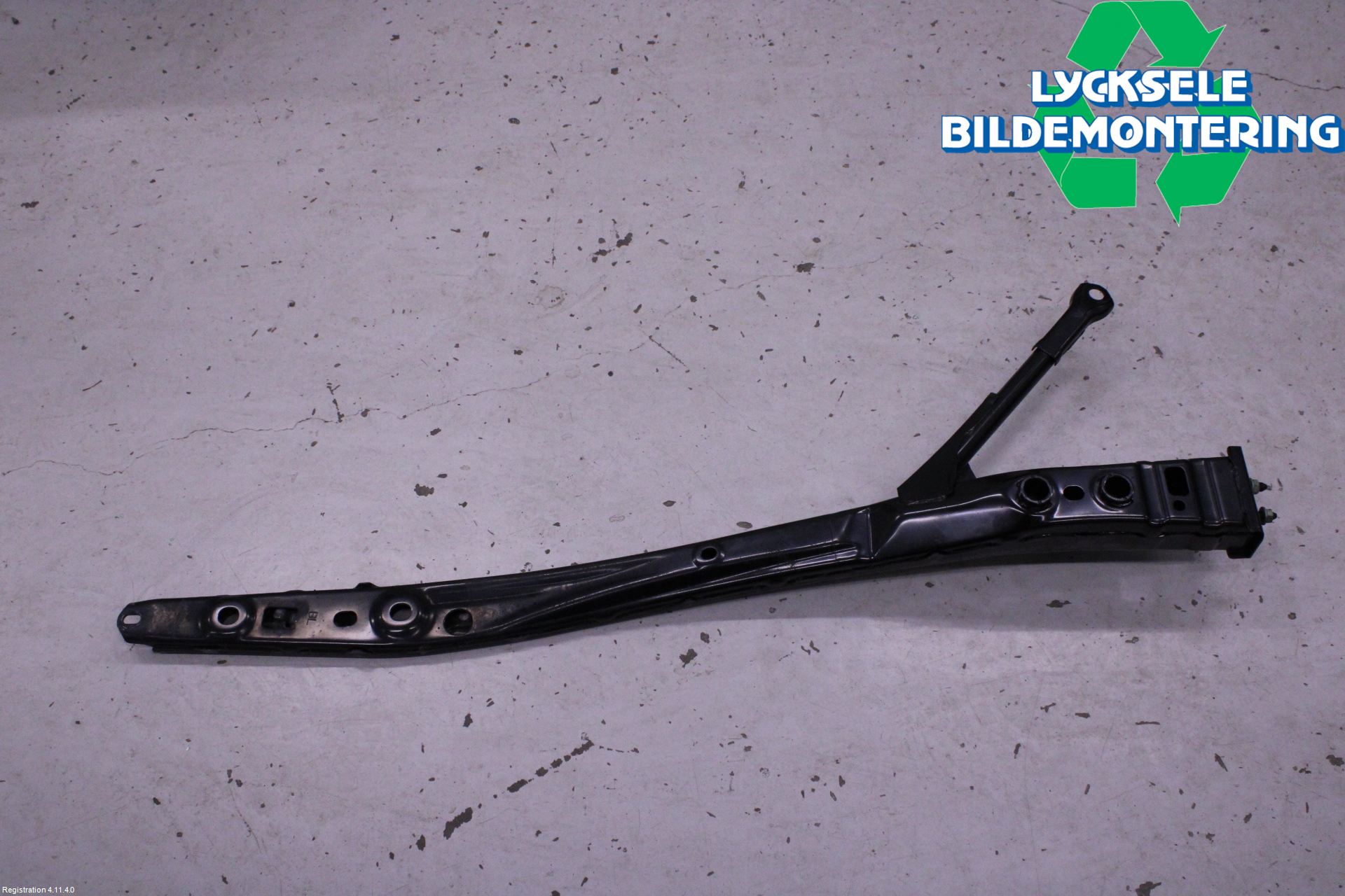 Subaru OUTBACK 21- Framvagnsbalk