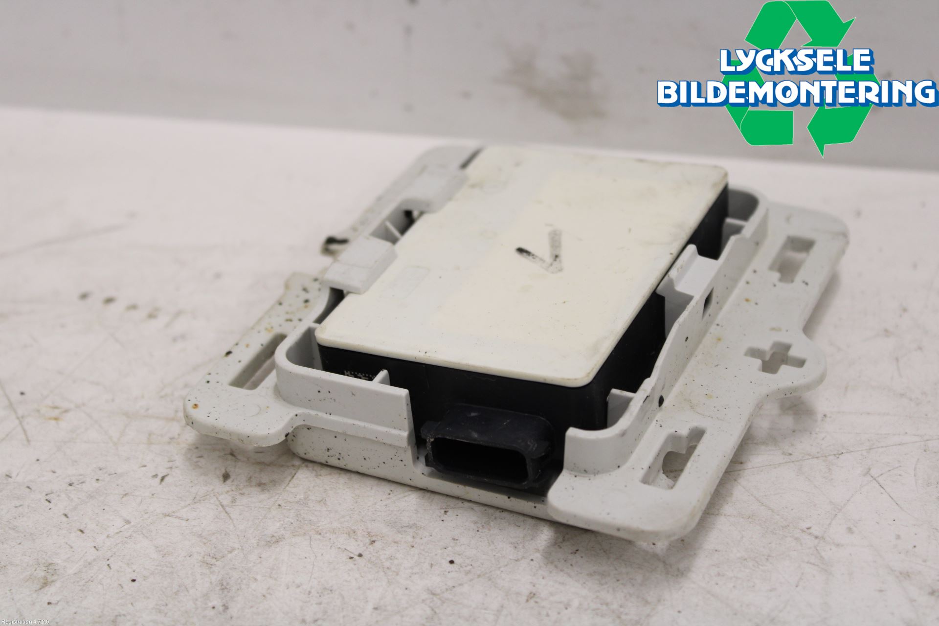Mercedes-Benz MB C-KLASS (W205) 14-21 Sensor Aktivt Kollisionsskydd