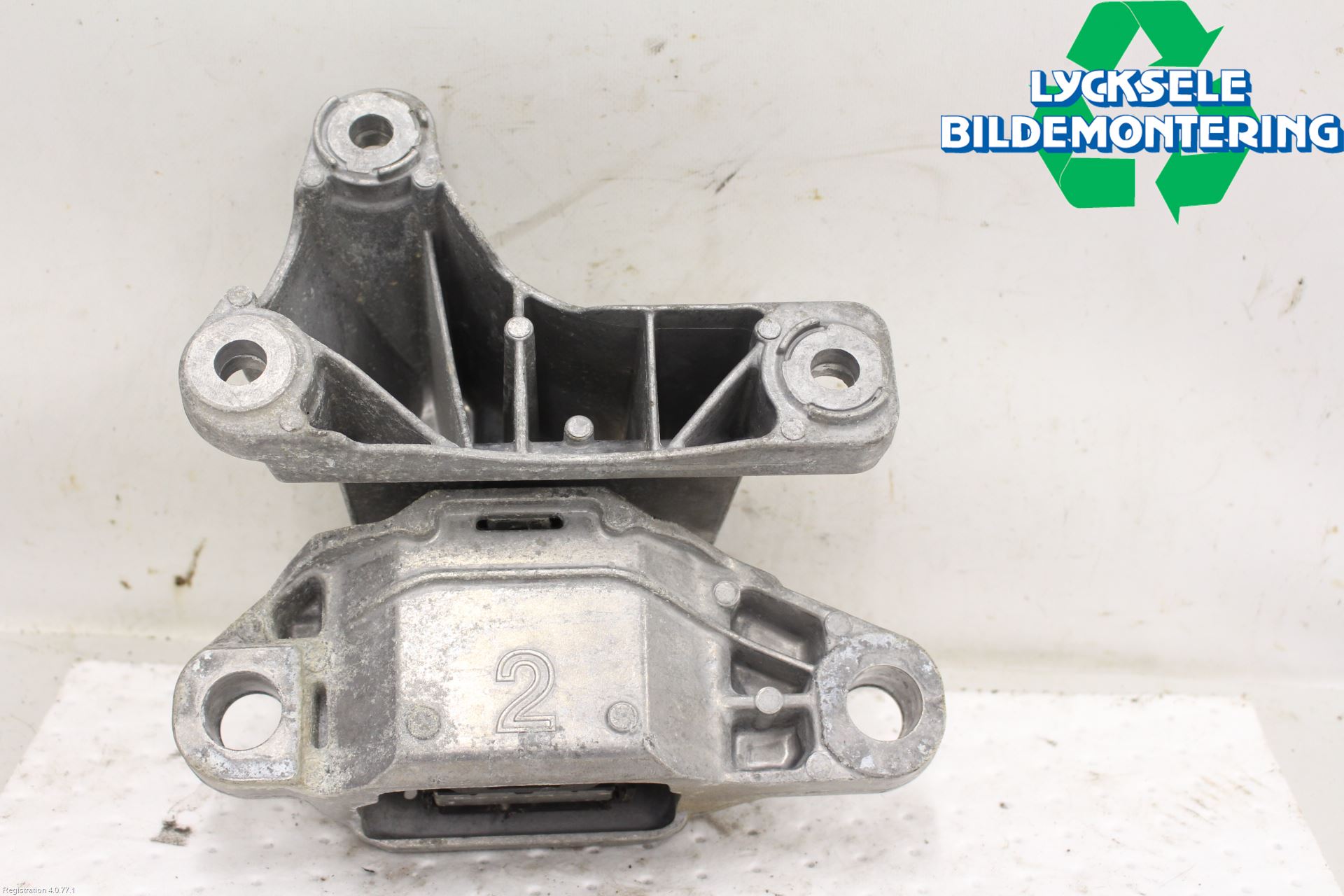 Ford FOCUS 19- Växellådsfäste