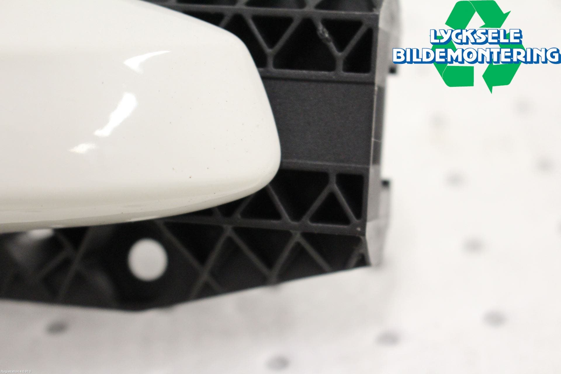 Skoda KAROQ 18- Dörrhandtag Yttre Hö