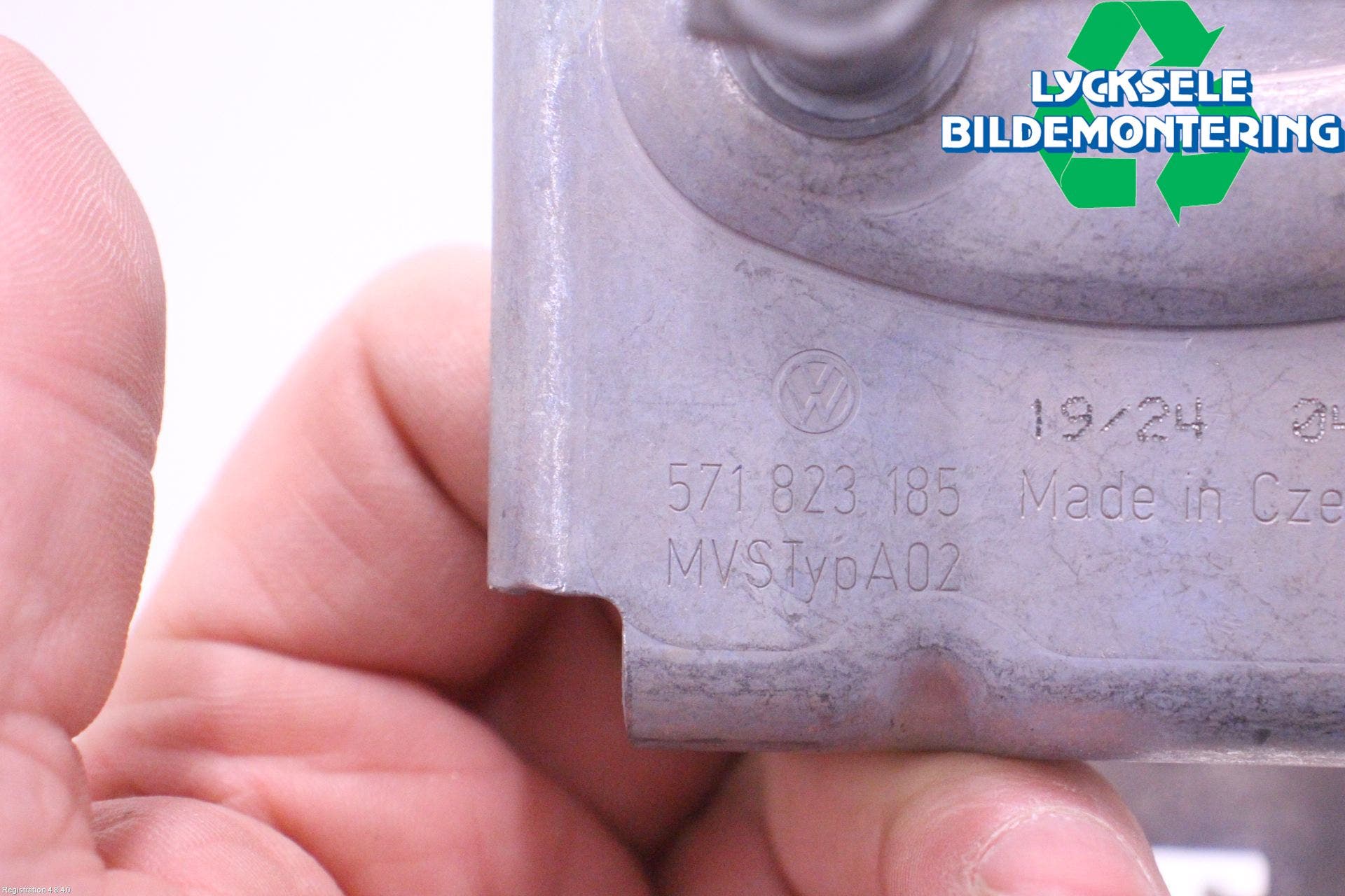 Alfa VW TIGUAN 24- Huv Spärr