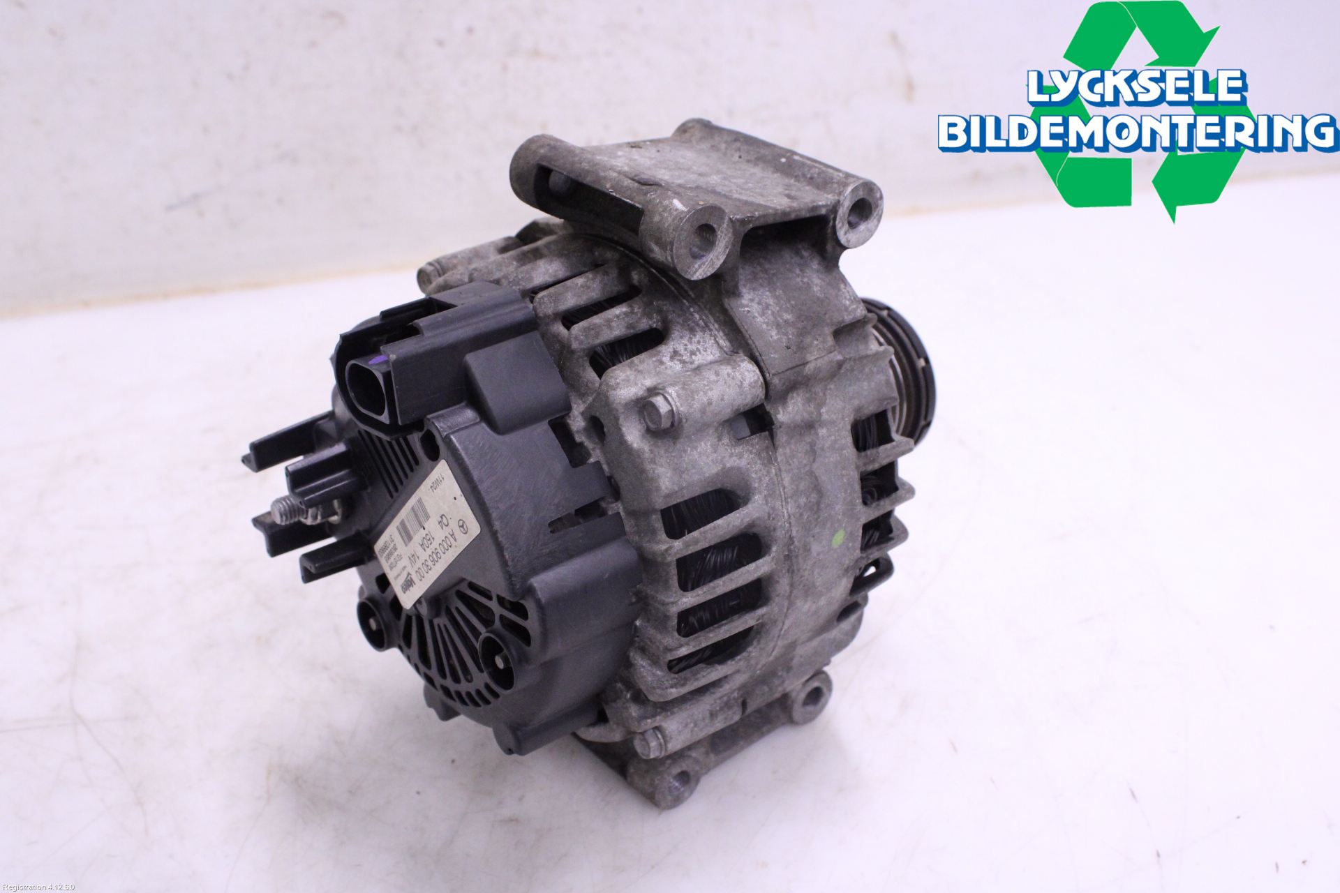 Mercedes-Benz MB E-KLASS (W212) 09-16 Generator