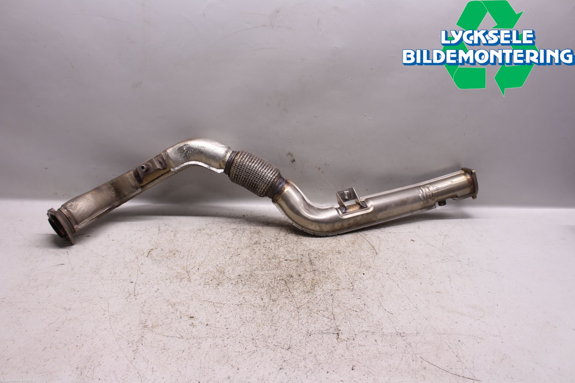 Audi A4/S4 B9 16-19 Avgas Främre Rör