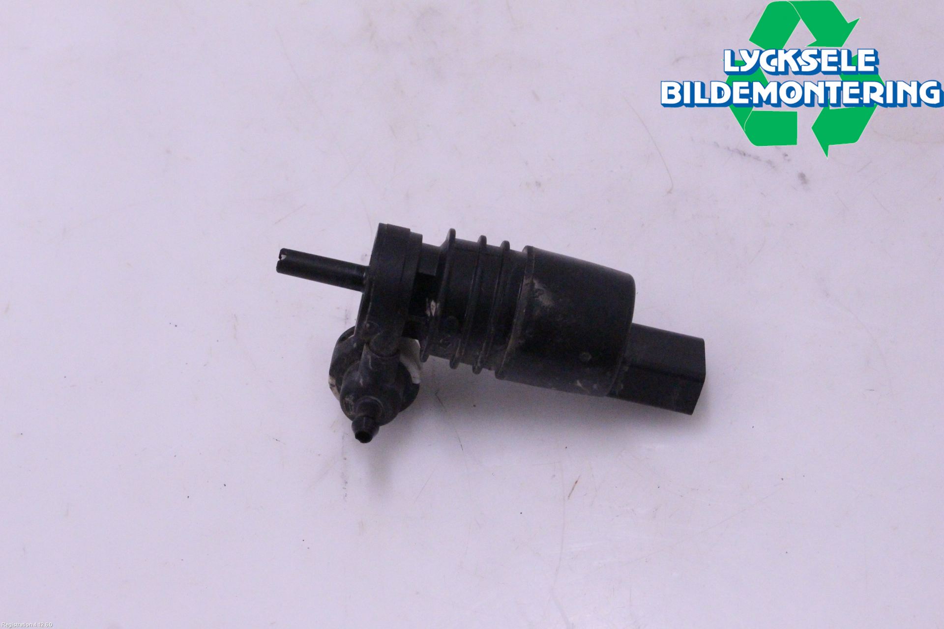 Ford KUGA 17-19 Spolarpump Vindruta