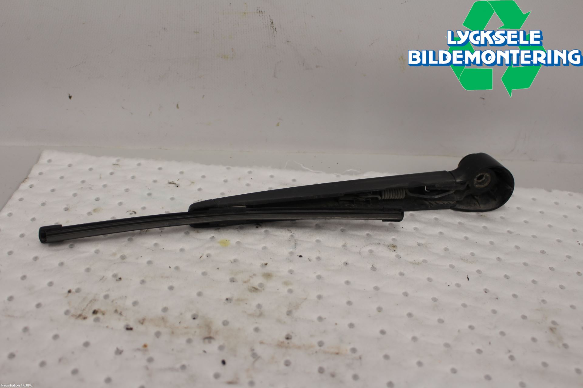 Skoda YETI Torkararm-Bakruta