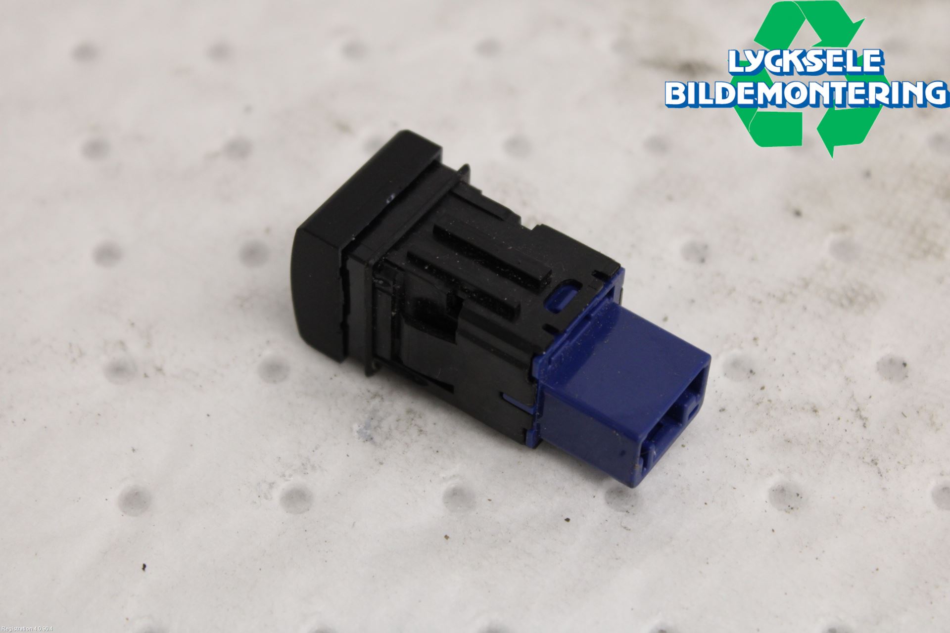 Toyota RAV4 19- Strömställare Baklucka