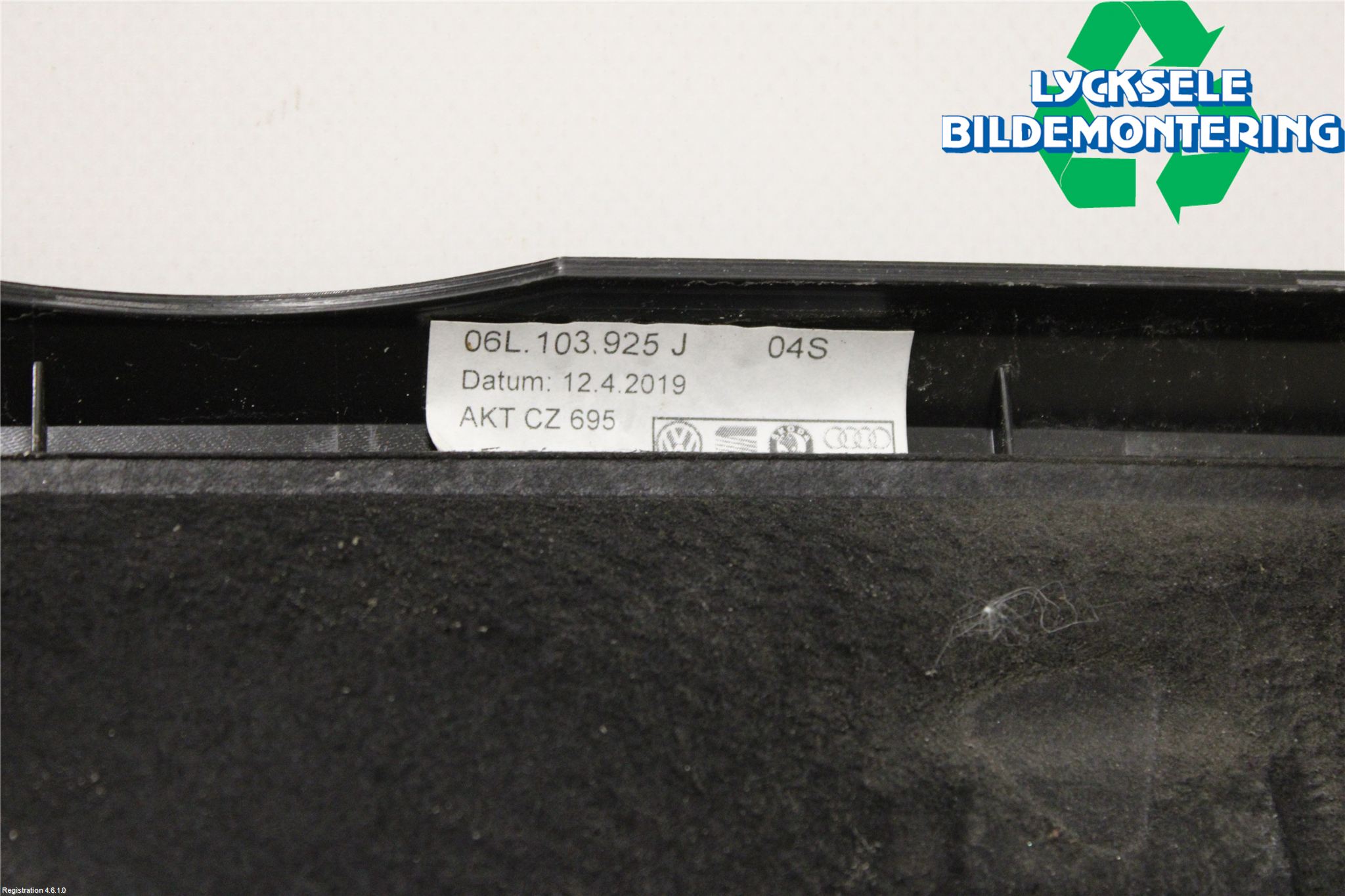 Audi A6 F2/C8 19- Motorkåpa