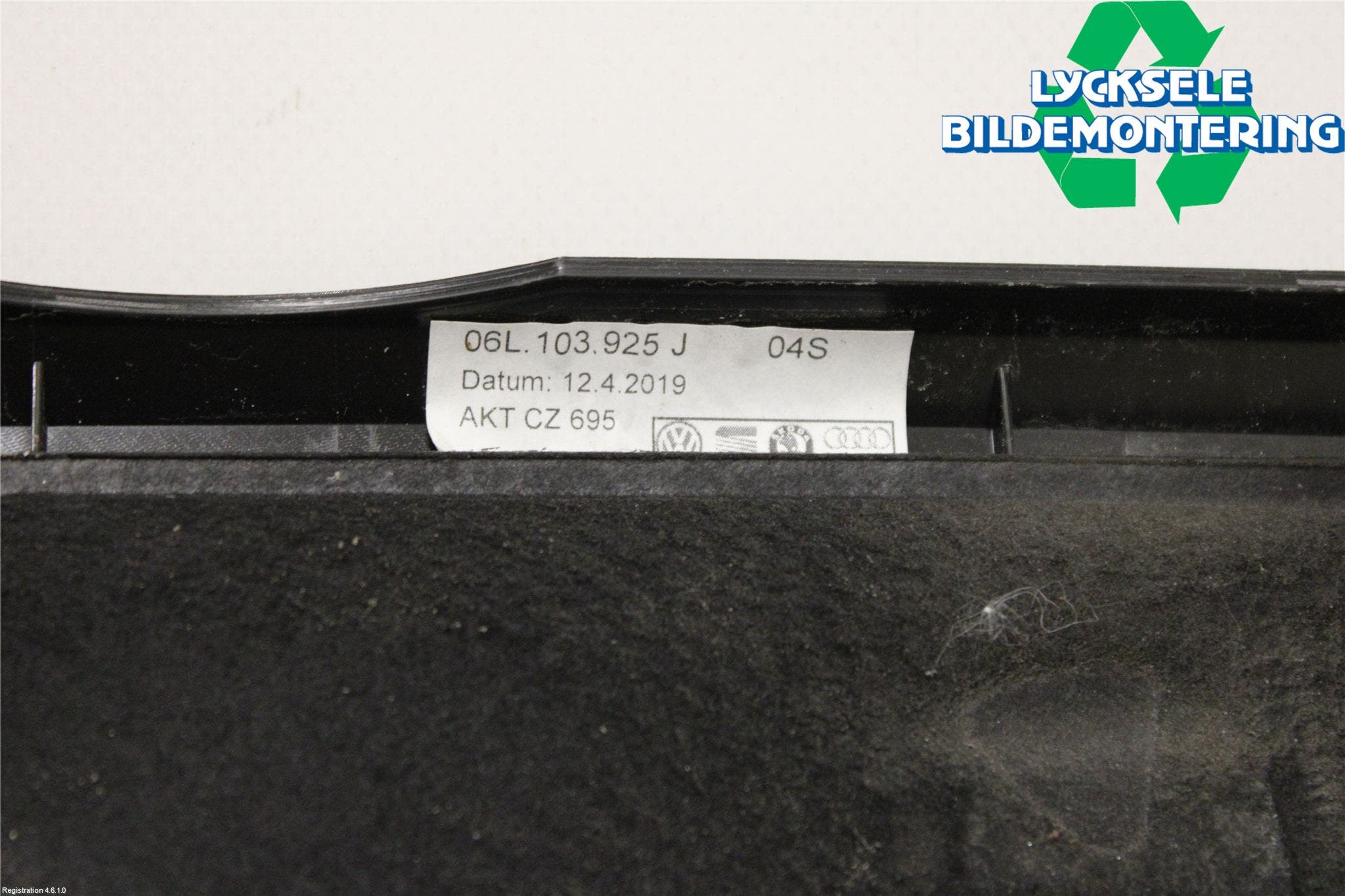 Audi A6 F2/C8 19- Motorkåpa