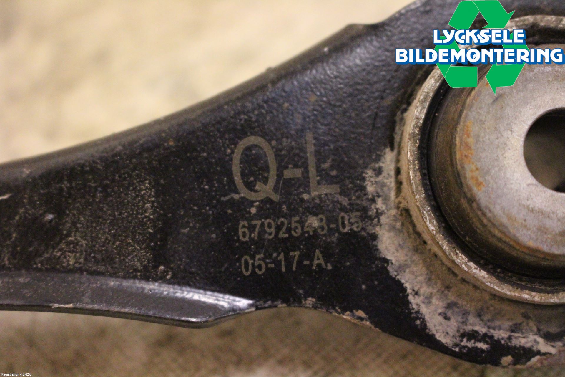 BMW 3 F30/F31/F80 12-19 Bärarm Bak Övre Vänster