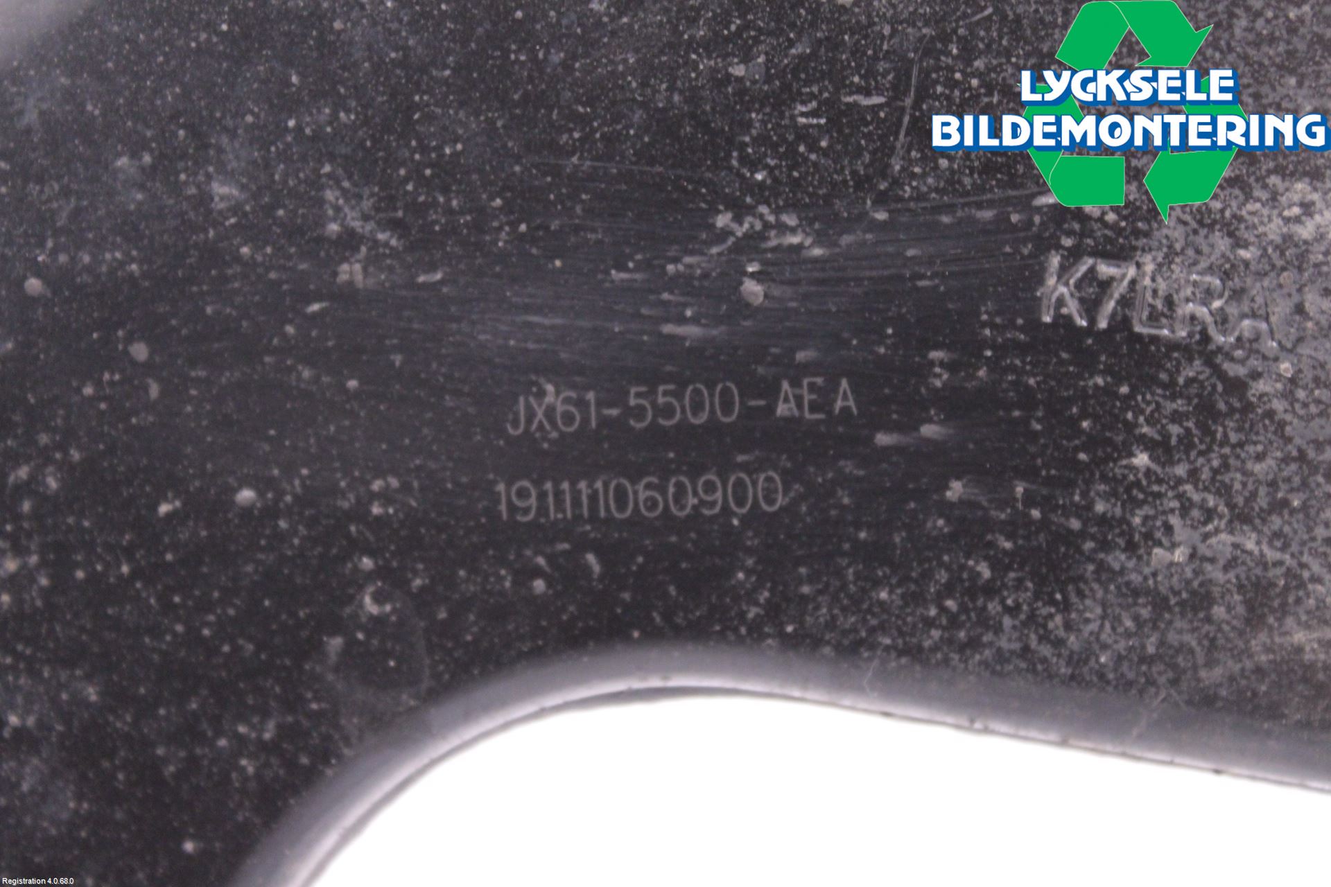 Ford FOCUS 19- Bärarm Bak Övre Vänster