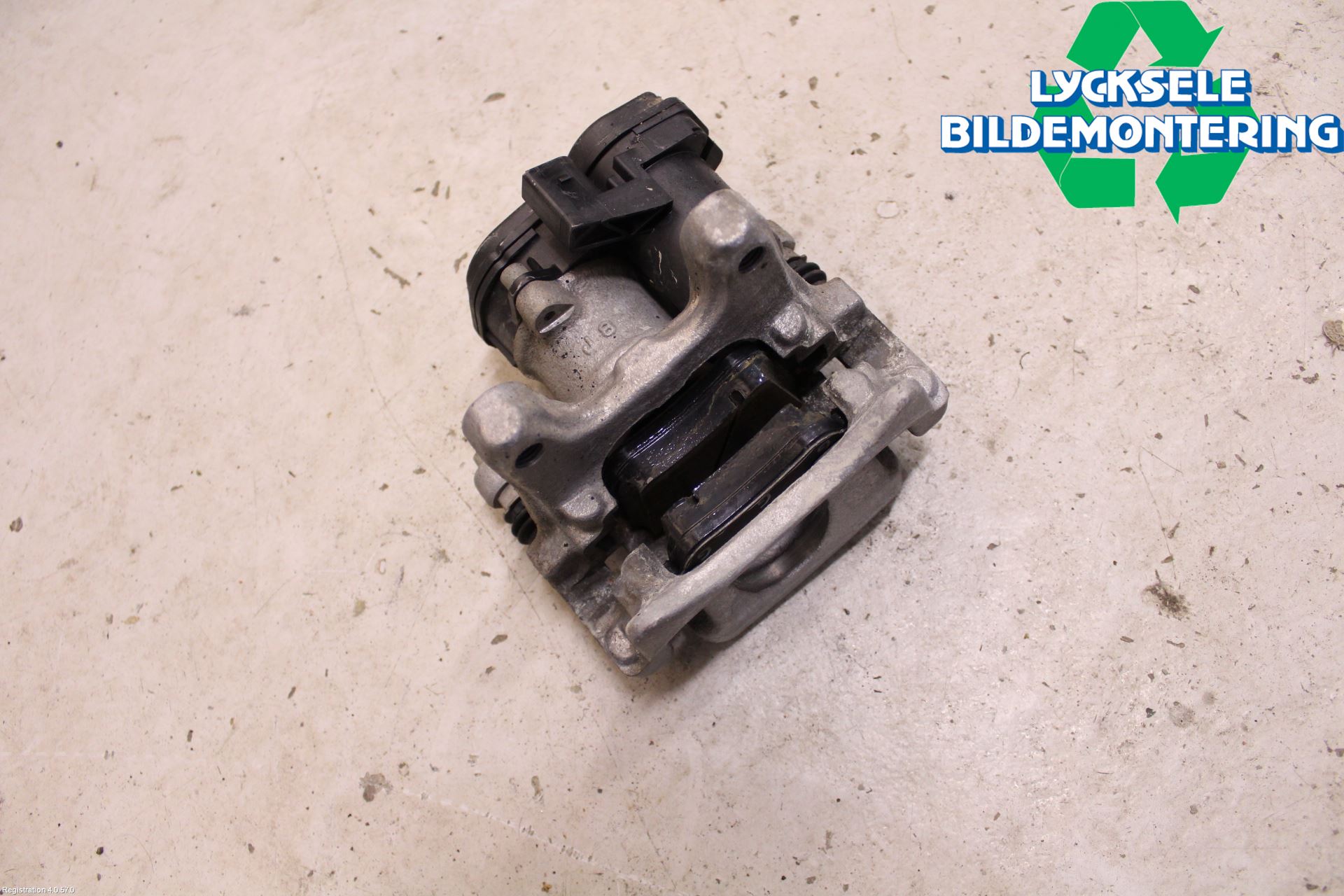 Audi Q3 8U 12-18 Bromsok Bak Höger