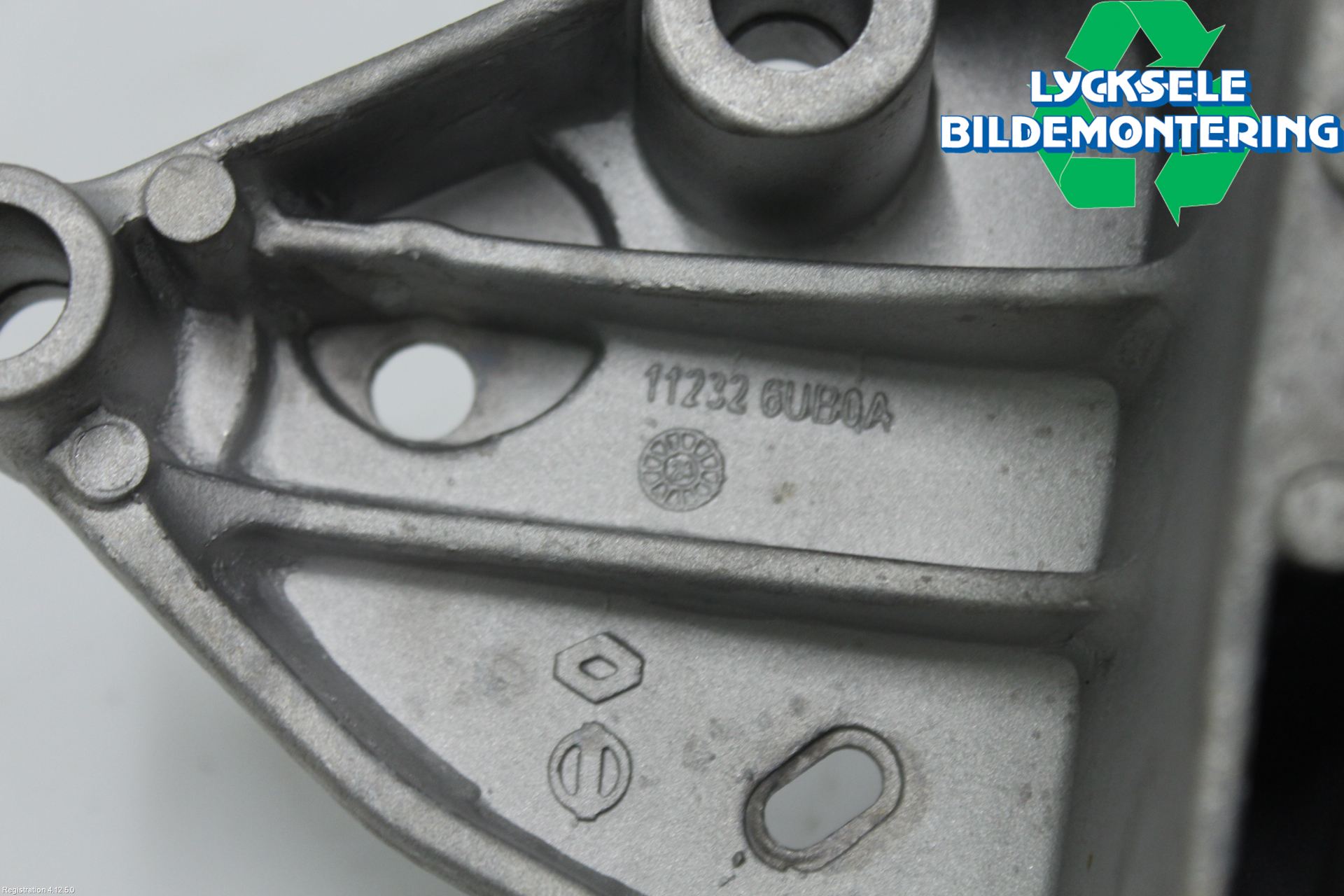 Nissan QASHQAI 21- Motorfäste