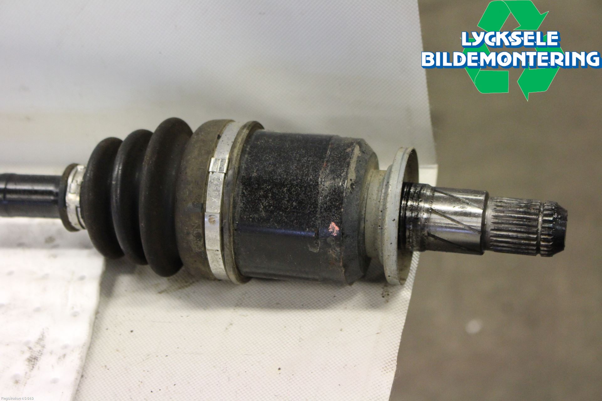 Subaru FORESTER SJ 13-18 Drivaxel Bak Vänster