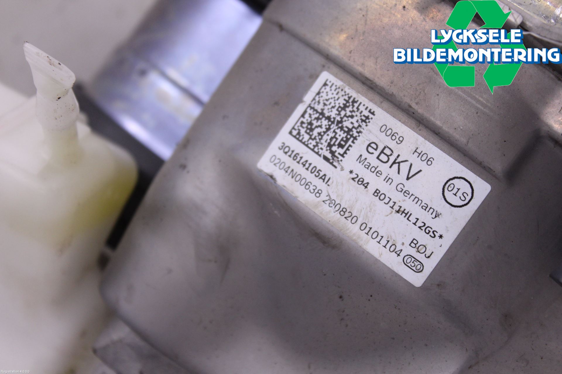 Volkswagen VW PASSAT 20-24 Bromsservo