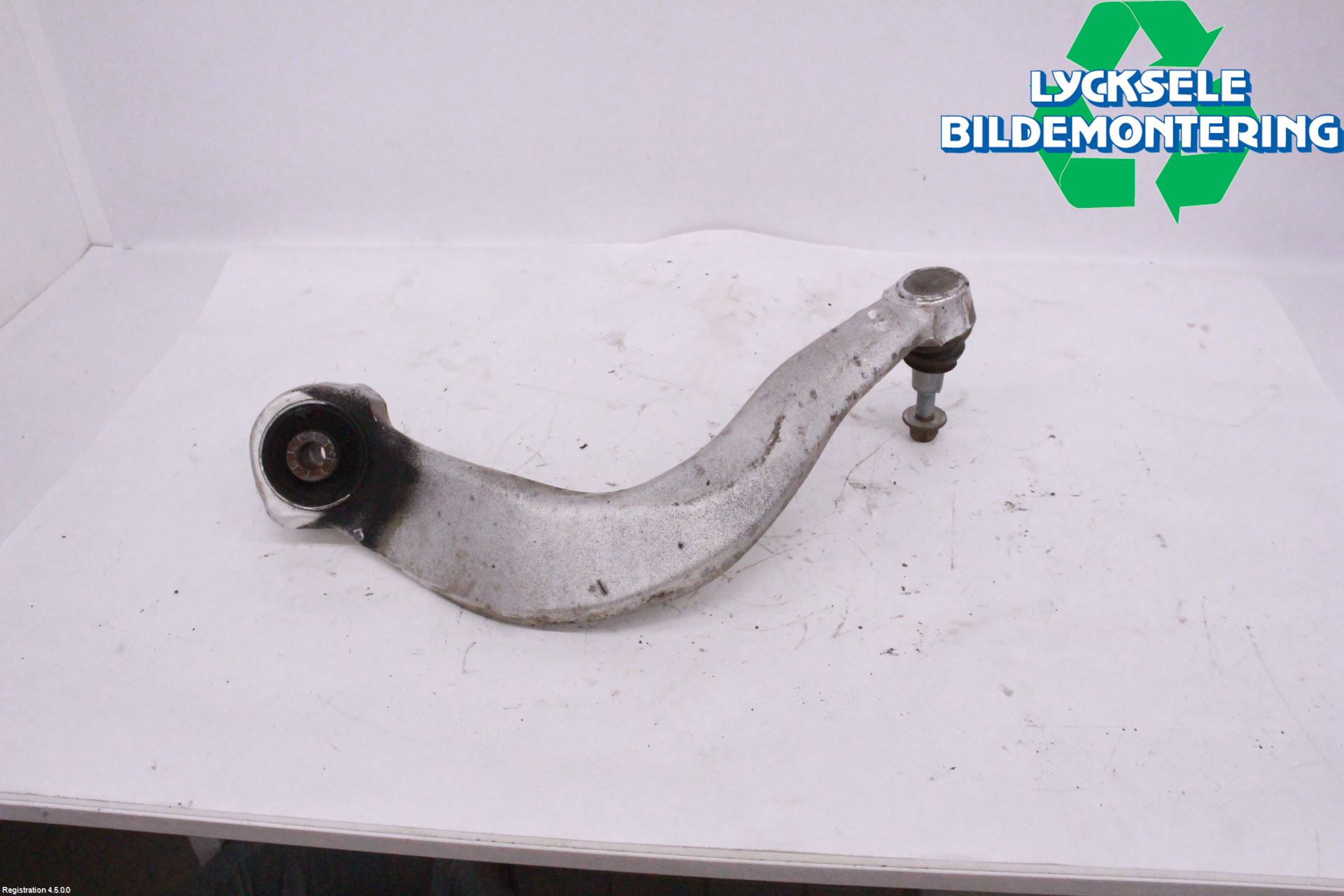 Ford EXPLORER 93-23 Bärarm Fram Övre Hö