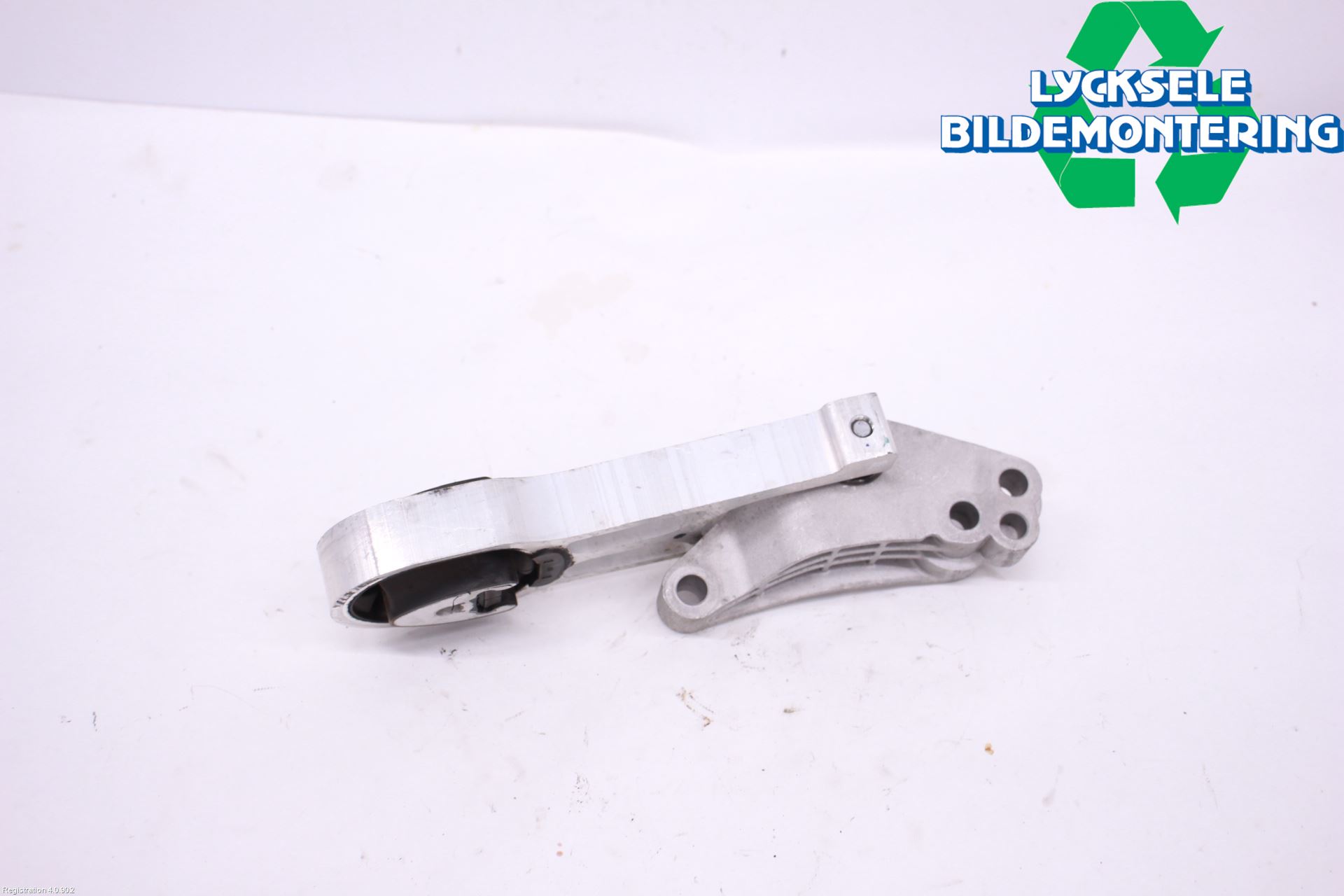 Citroen C4/E-C4 C4X/E-C4X III 21- Motorfäste