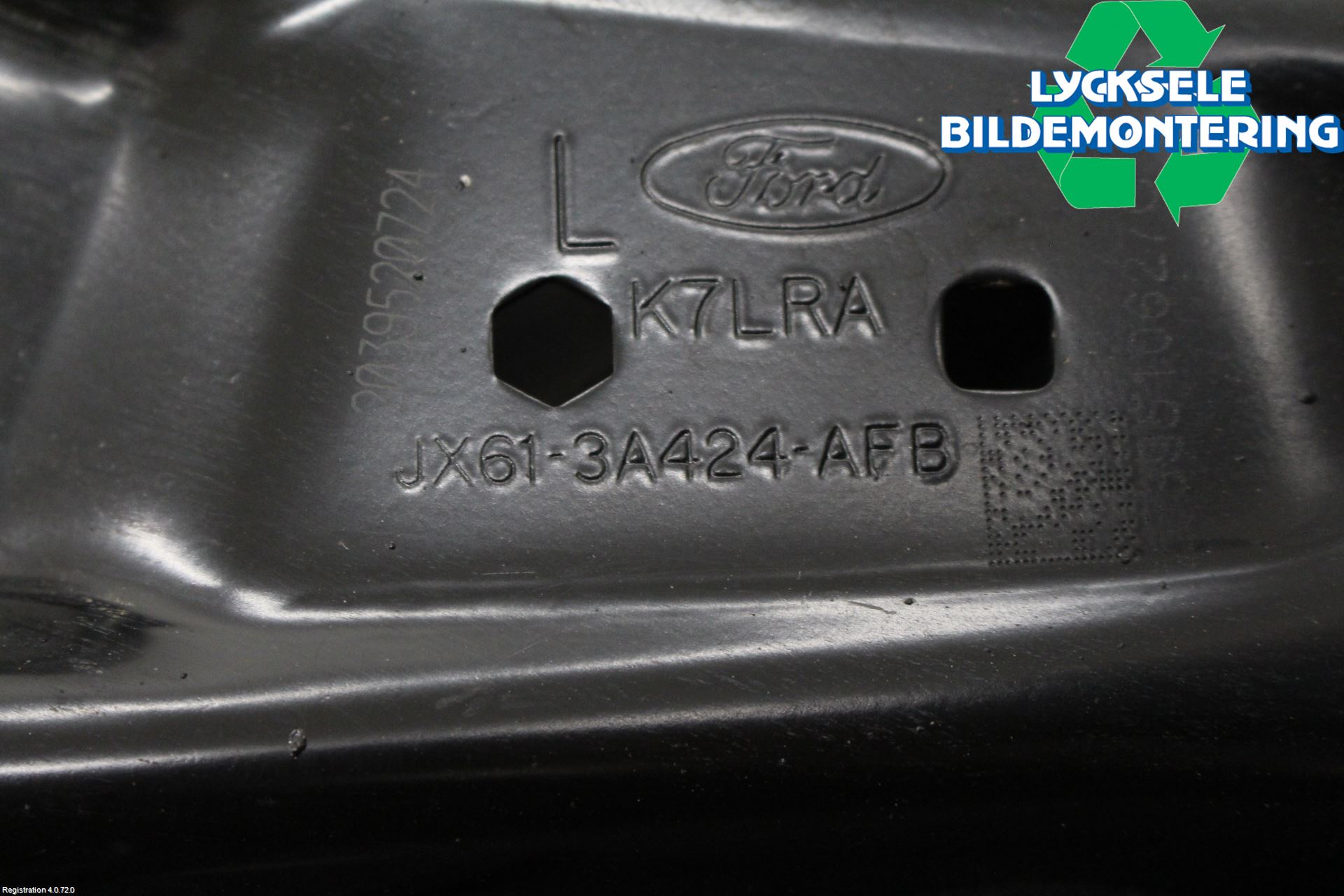 Ford FOCUS 19- Bärarm Fram Undre Vä