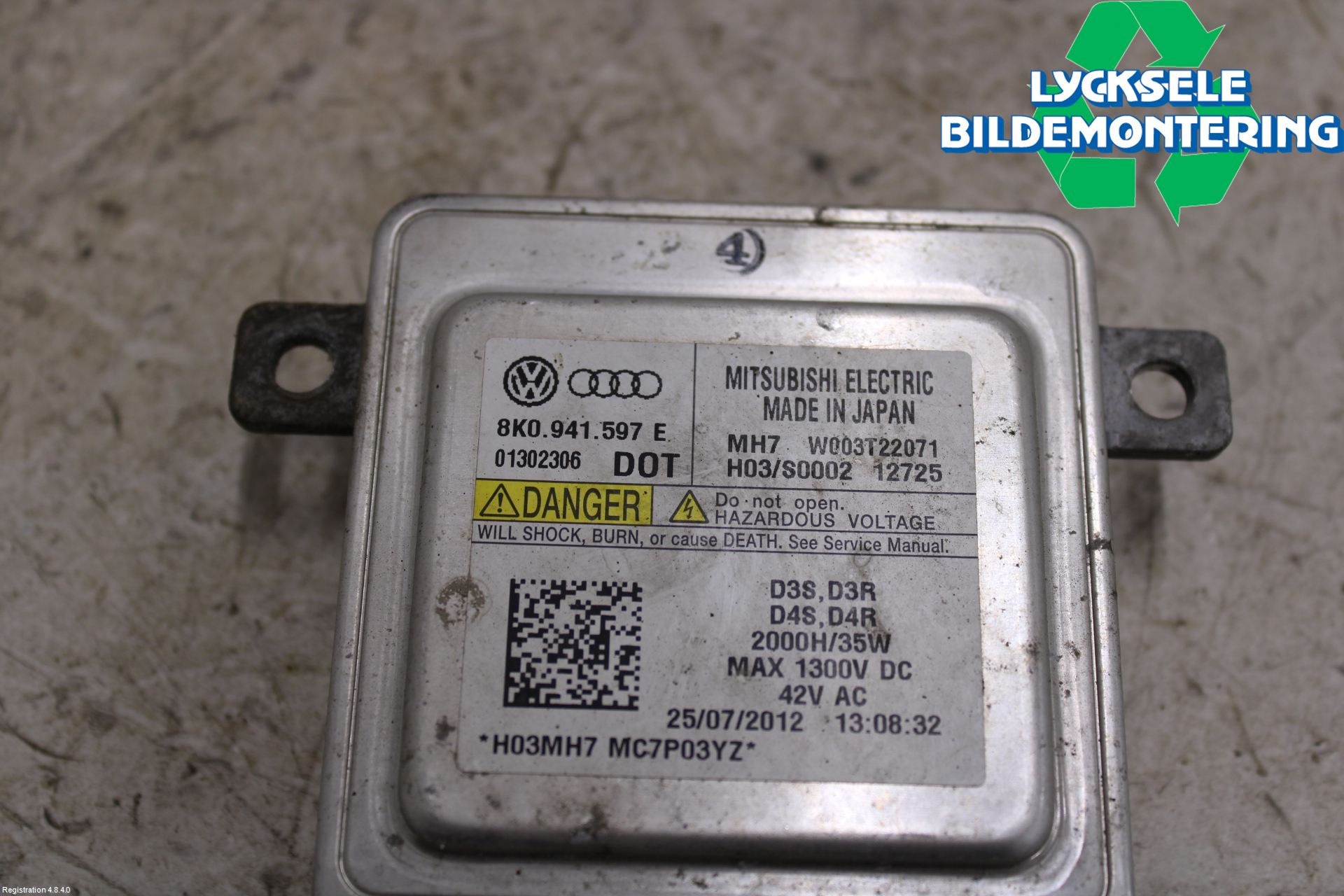 Audi A4 ALLROAD 09-16 Styrenhet Strålkastare