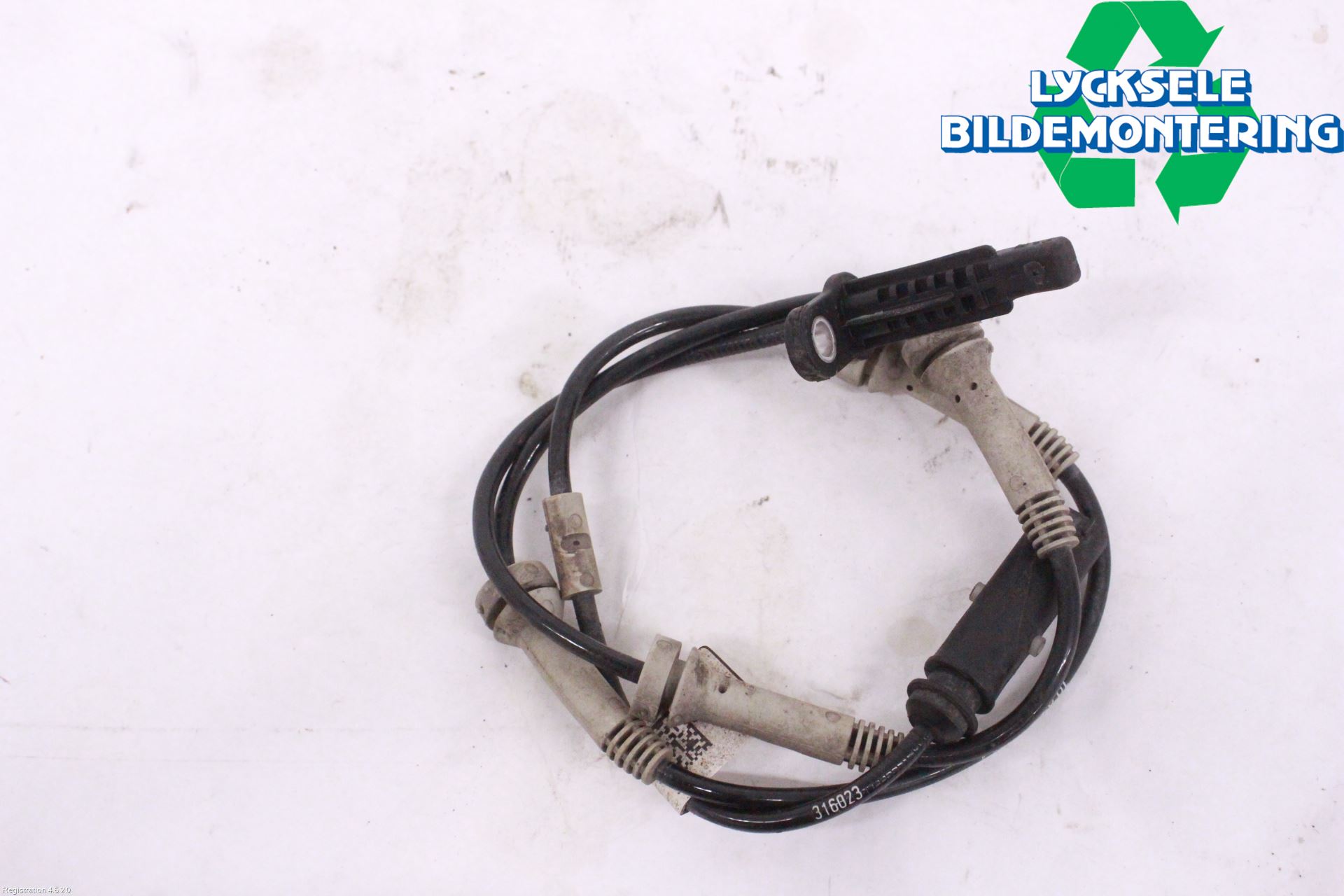 BMW 5 G30/G31/F90 17-23 Abs Sensor