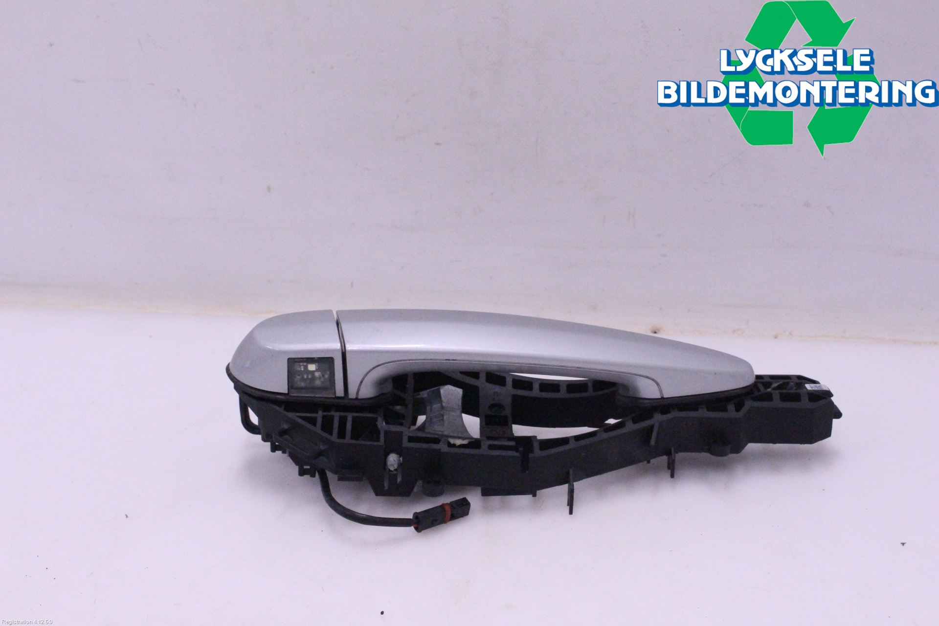 BMW 3 F30/F31/F80 12-19 Dörrhandtag Yttre Hö