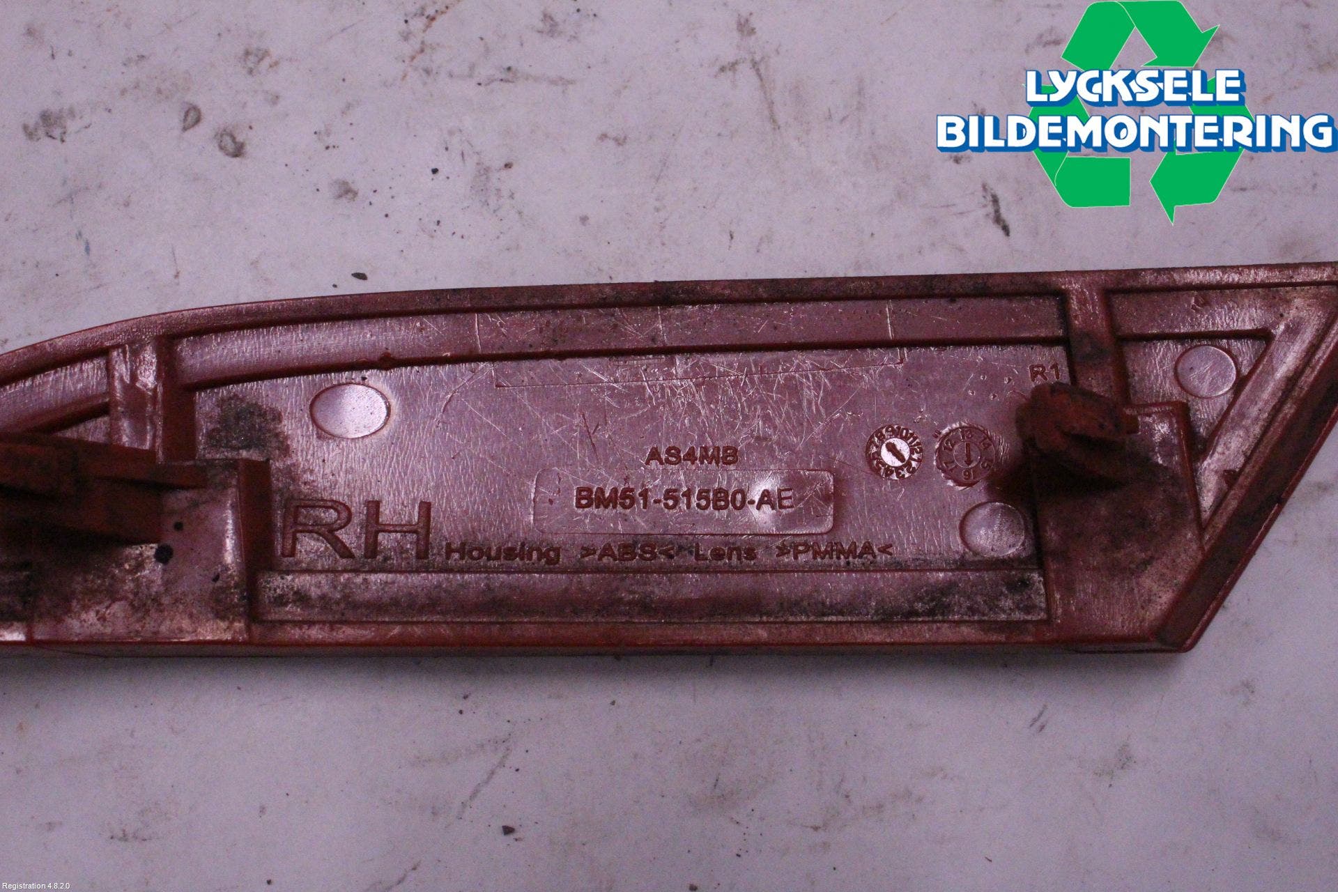 Ford FOCUS 15-18 Dimljus/Reflex Bak