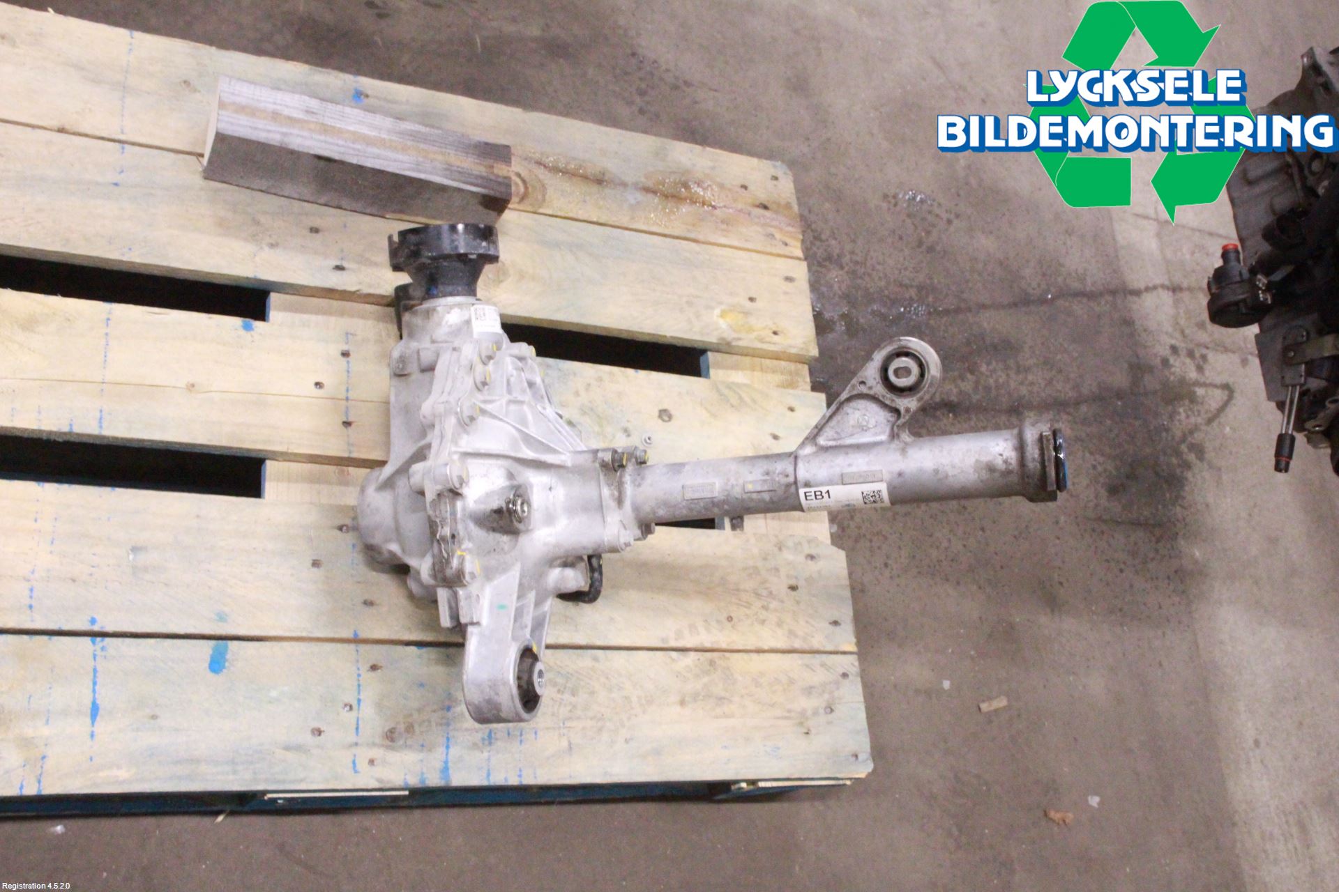 Volkswagen VW AMAROK T1 23- Framvagn Diffrential