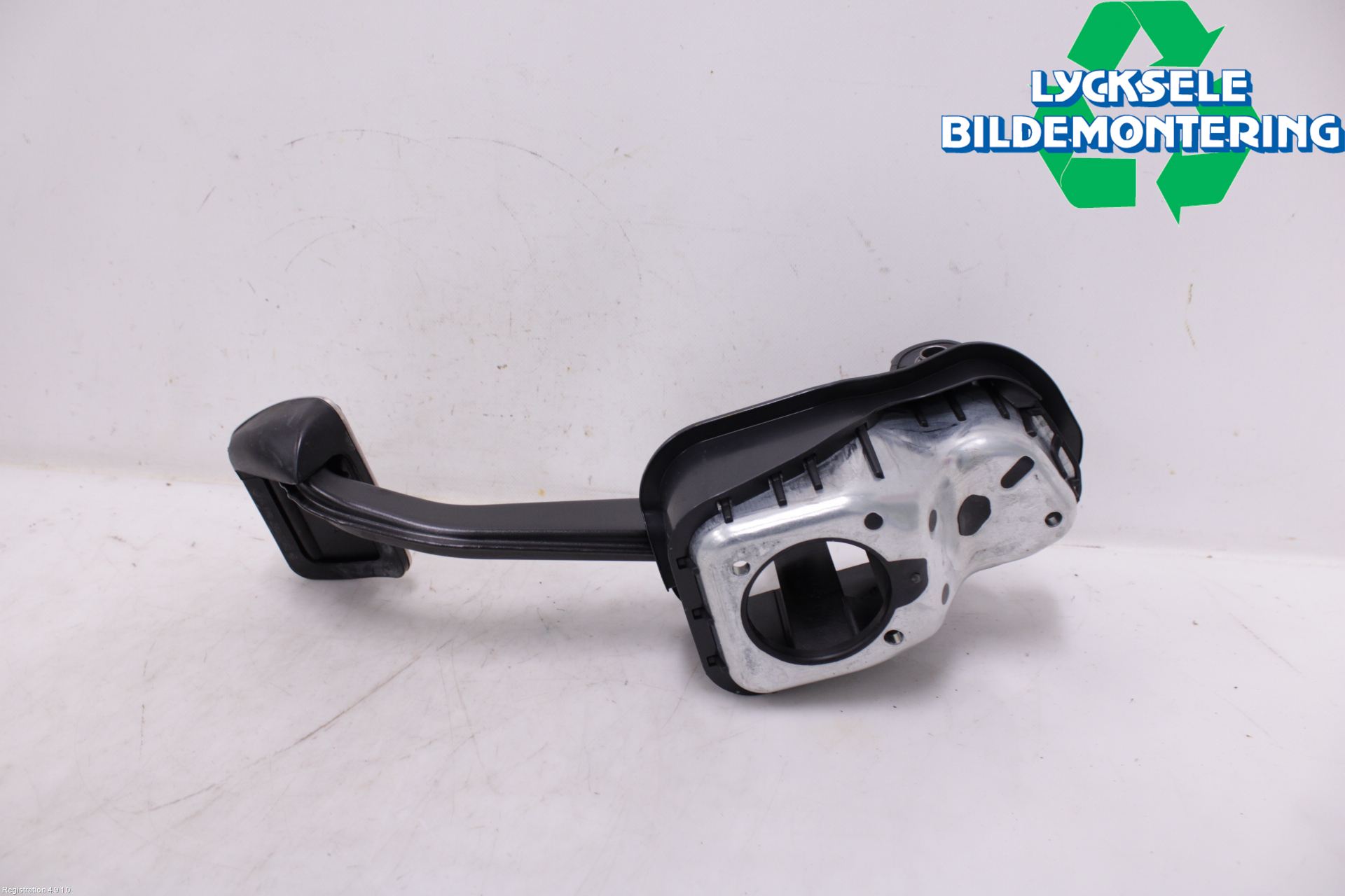 Mercedes-Benz MB E-KLASS (W213) 16-23 Bromspedal