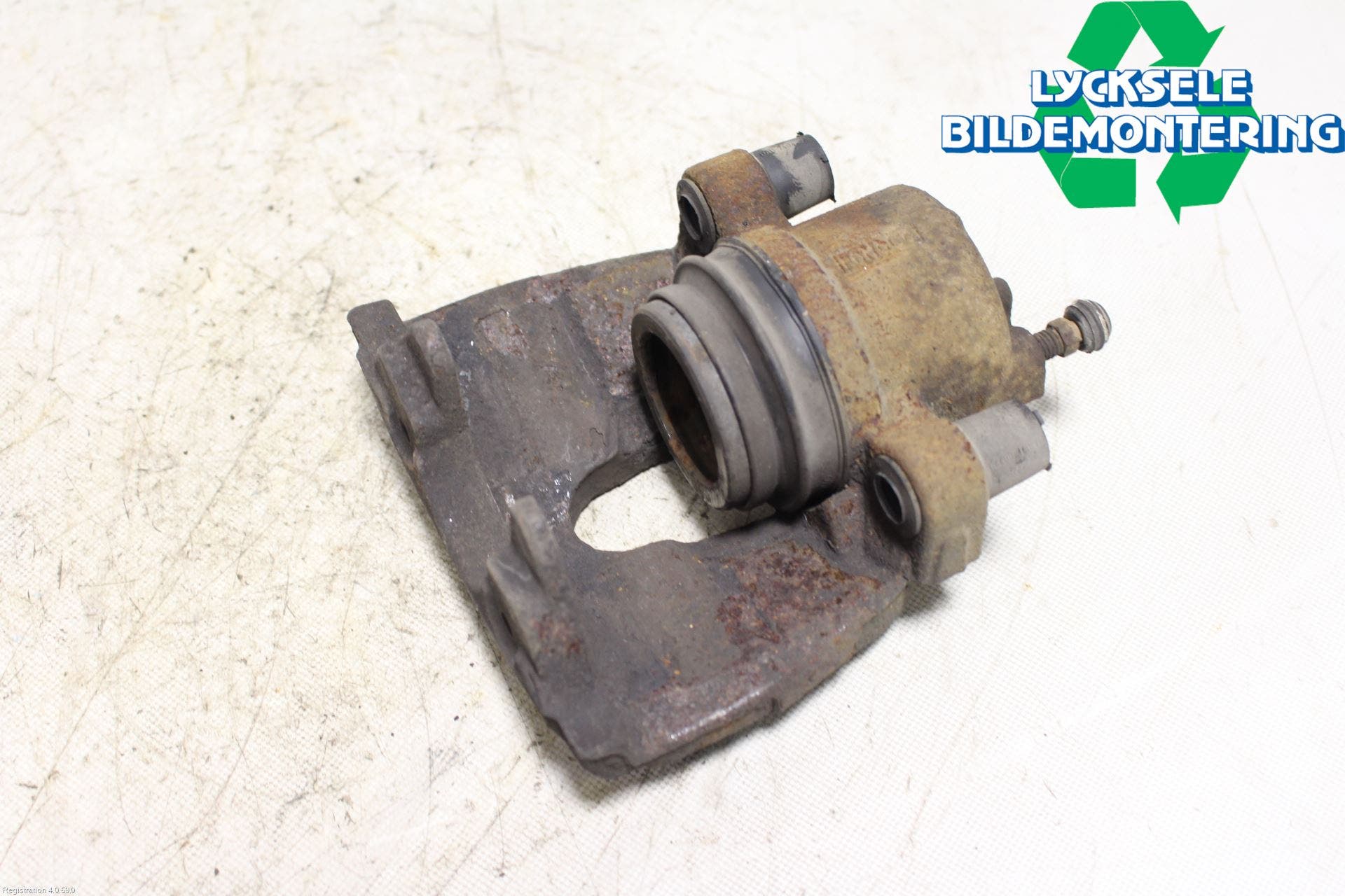 Ford FOCUS 11-14 Bromsok Fram Höger