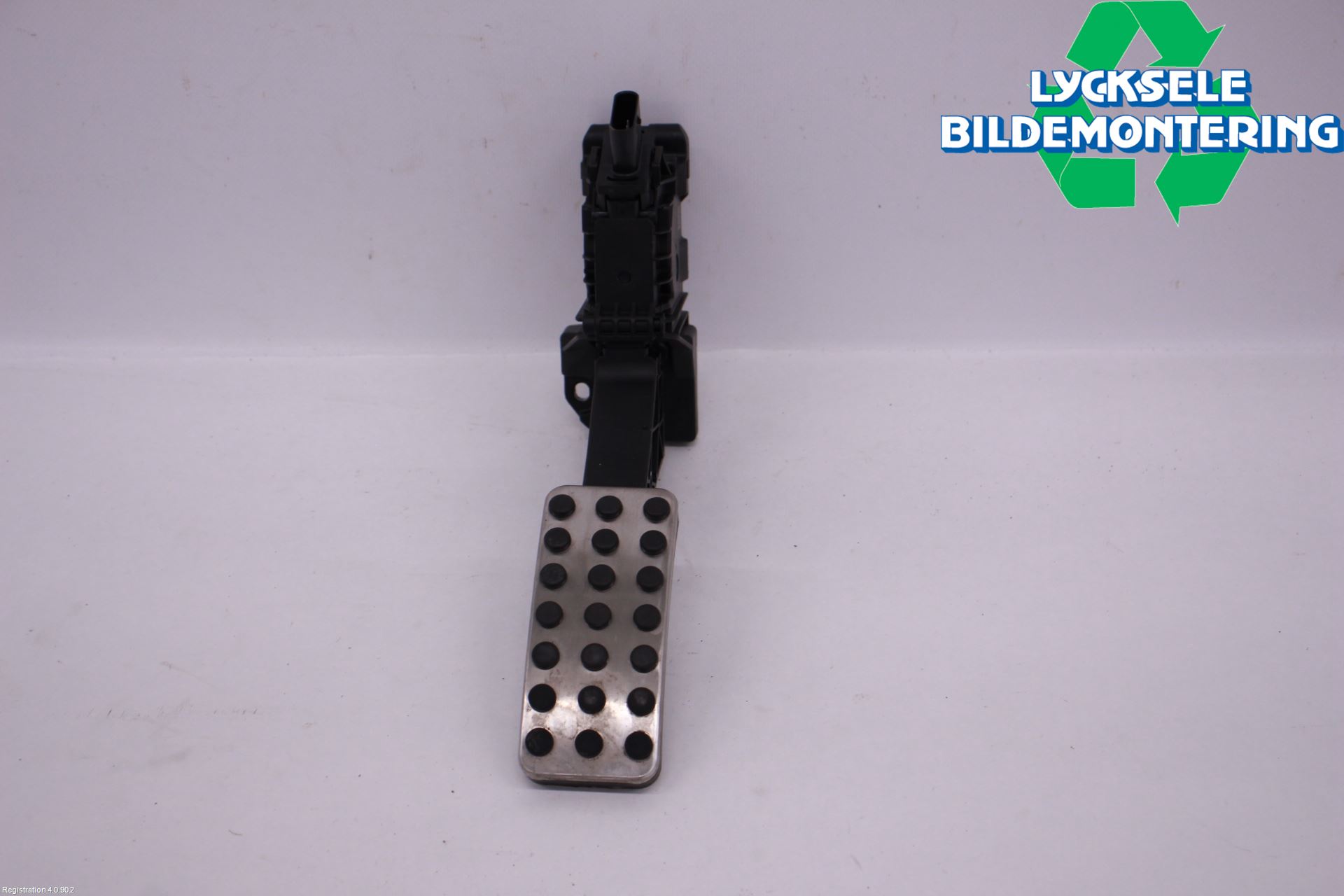 Mercedes-Benz MB EQB (X243) 22- Gaspedal