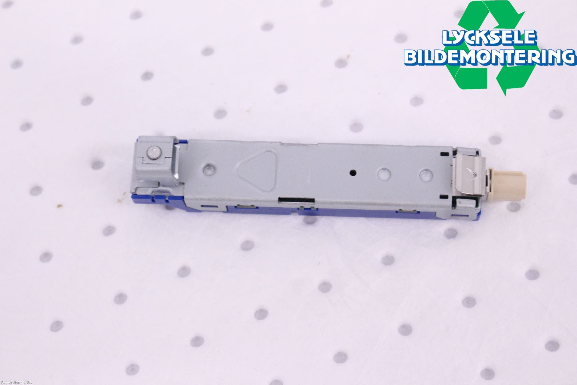 Audi A4/S4 B9 20- Antennförstärkare